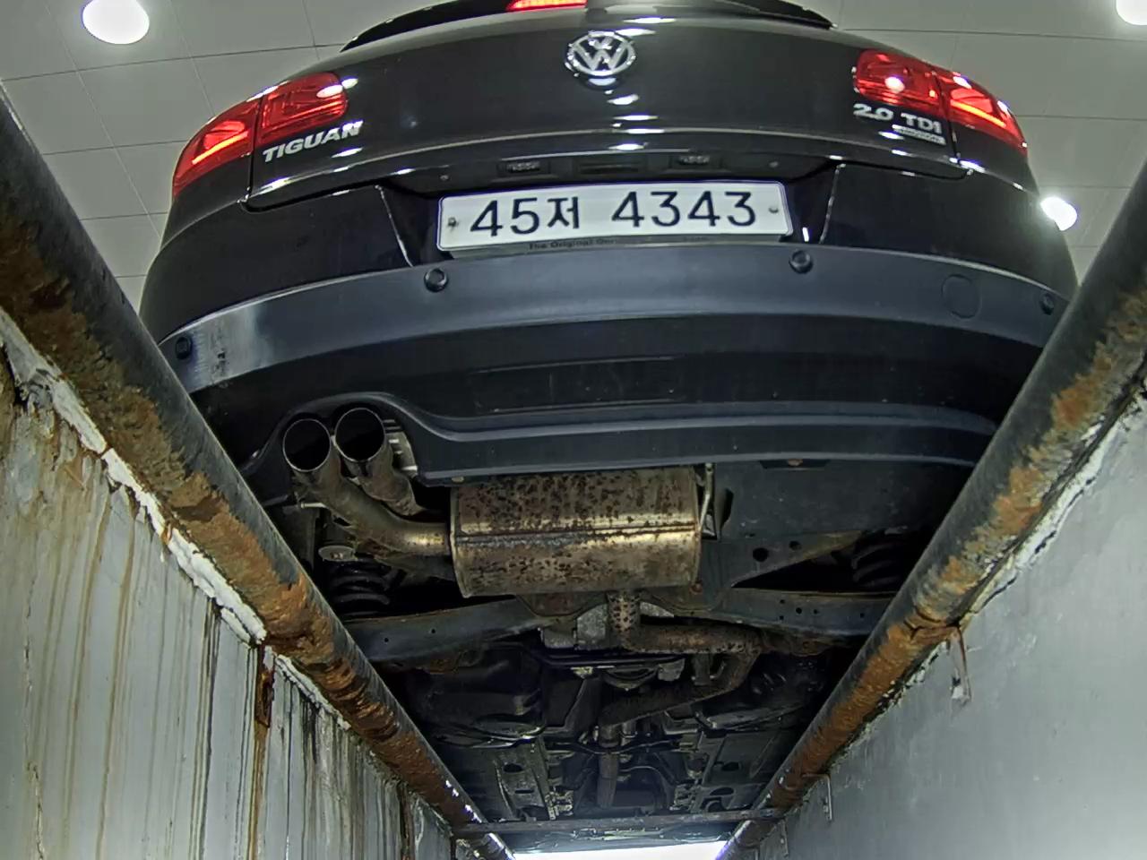 فولكس فاجن تيجوان 2.0 TDI Bluemotion 2015