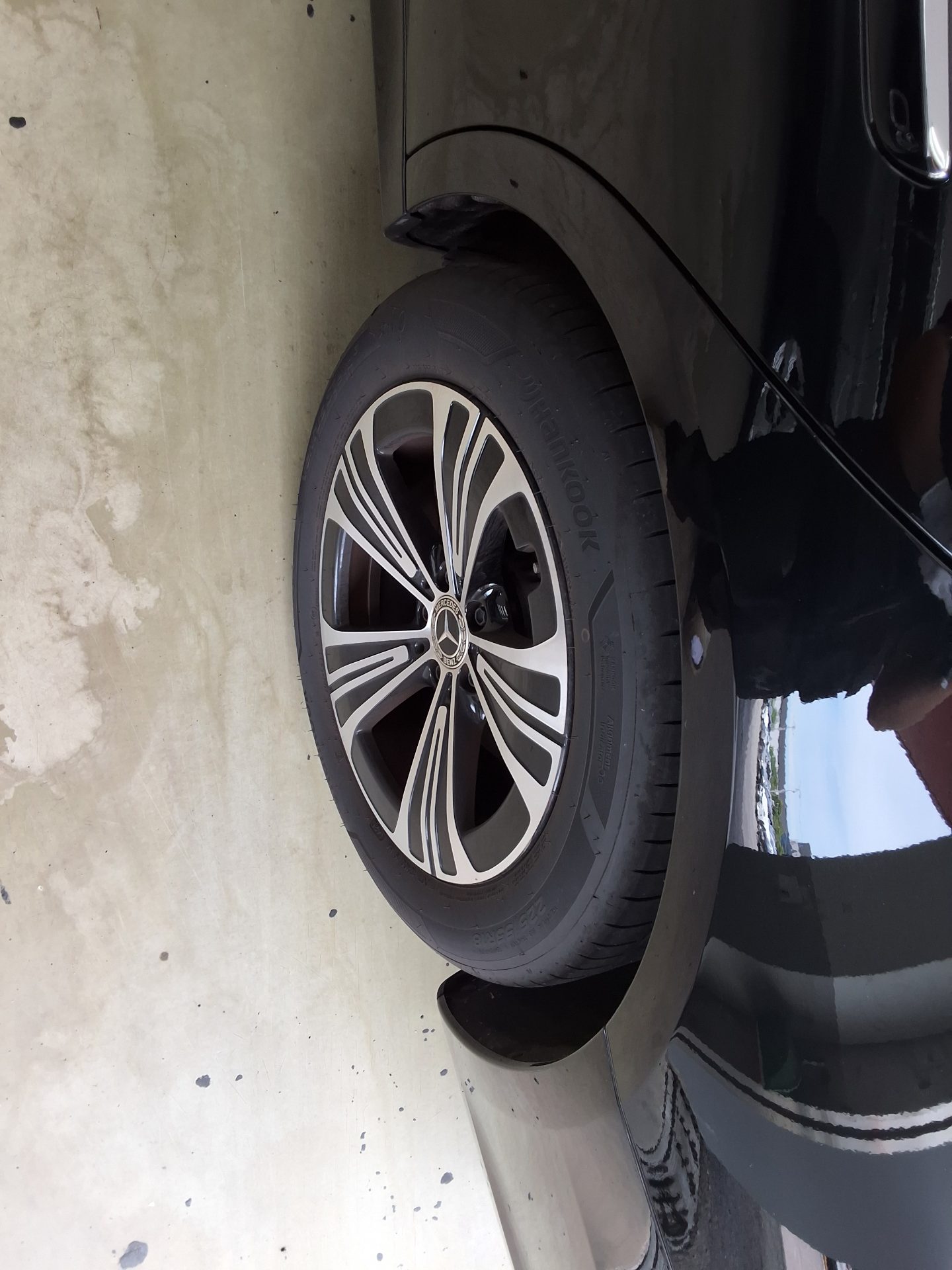 مرسيدس بنز E Class (6Th Gen) E200 Avantgarde 2025 E200