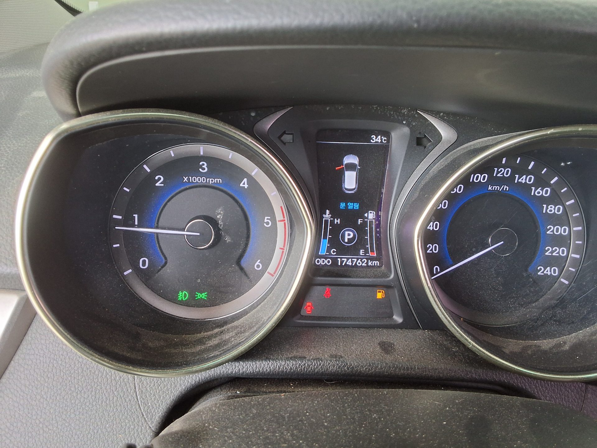 هيونداي جديد I30 1.6 VGT Extreme 2012