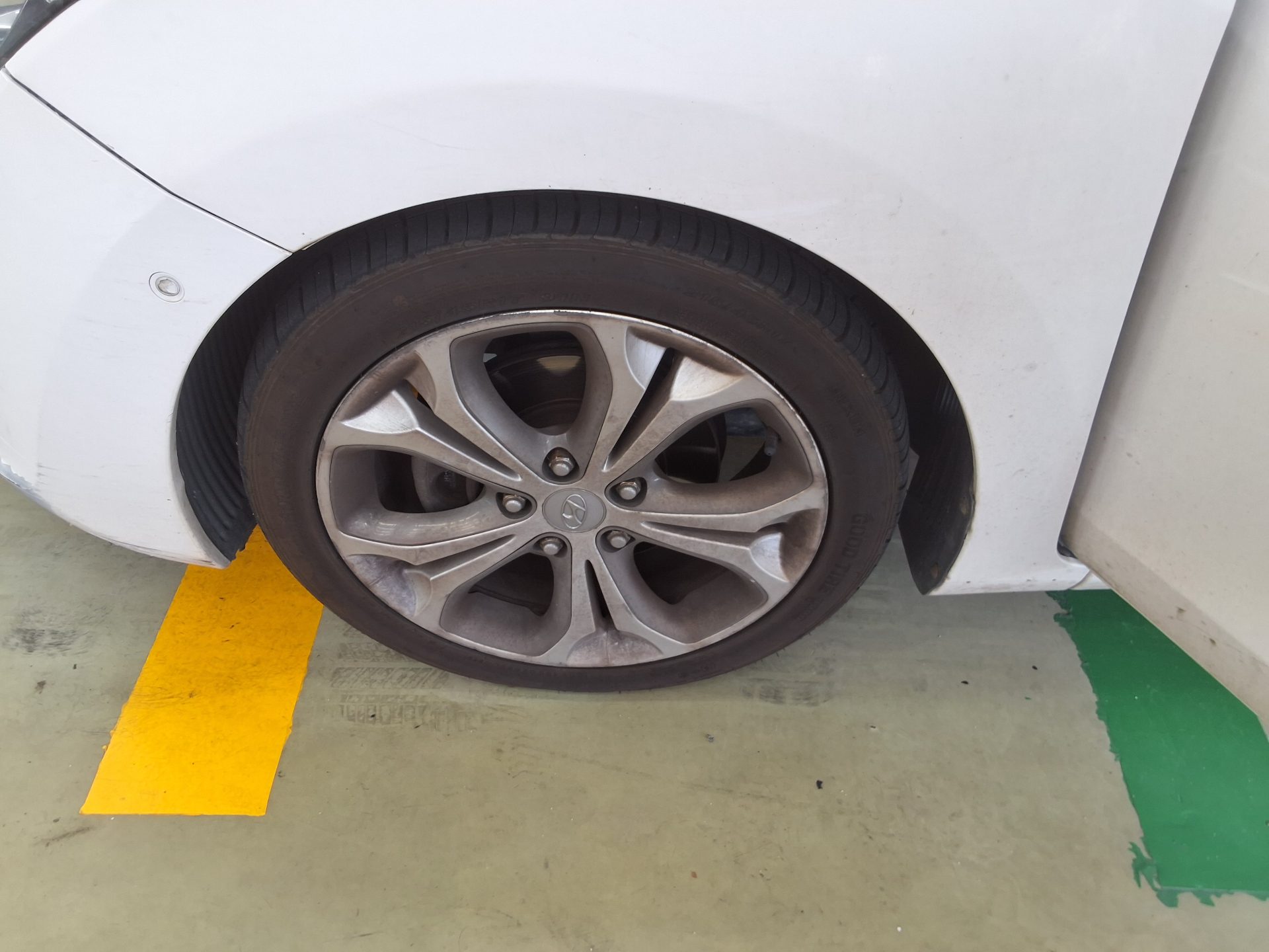 هيونداي جديد I30 1.6 VGT Extreme 2012