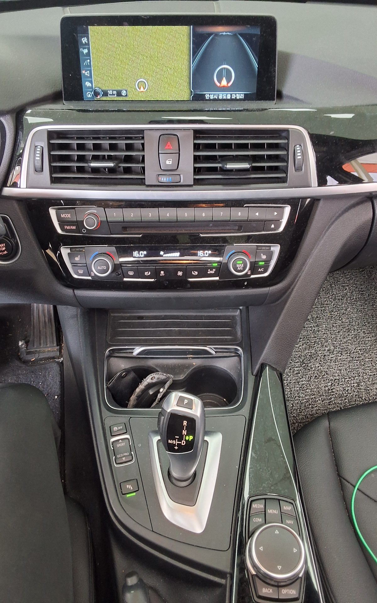 بي إم دبليو 3 Series (6Th Gen) 320D 2017 320d