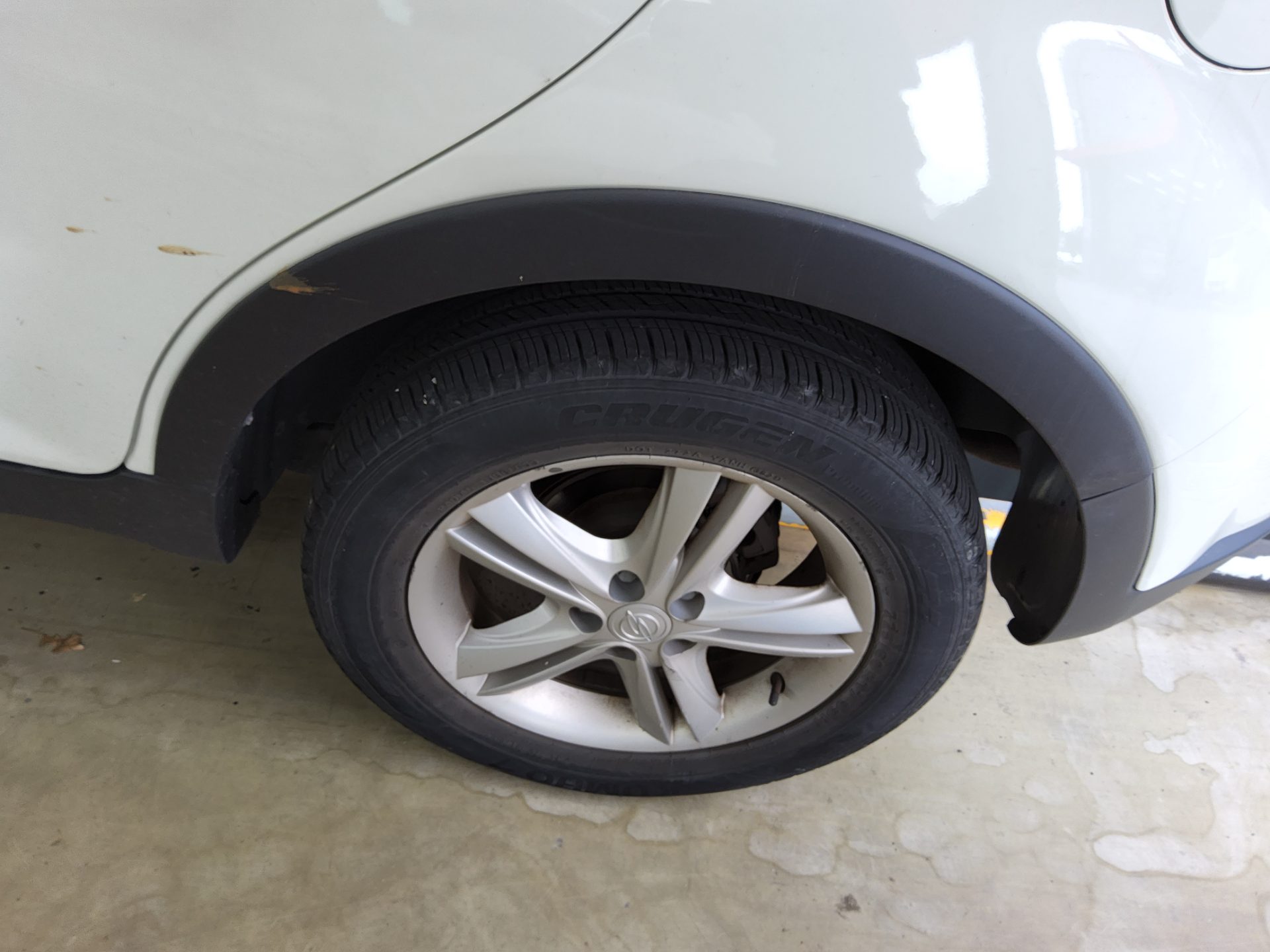 كي جي موبيليتي Mobility (سانج يونج) جديد كوراندو C 2.0 دفع ثنائي CVT بريميوم موديل 2014 بريميوم