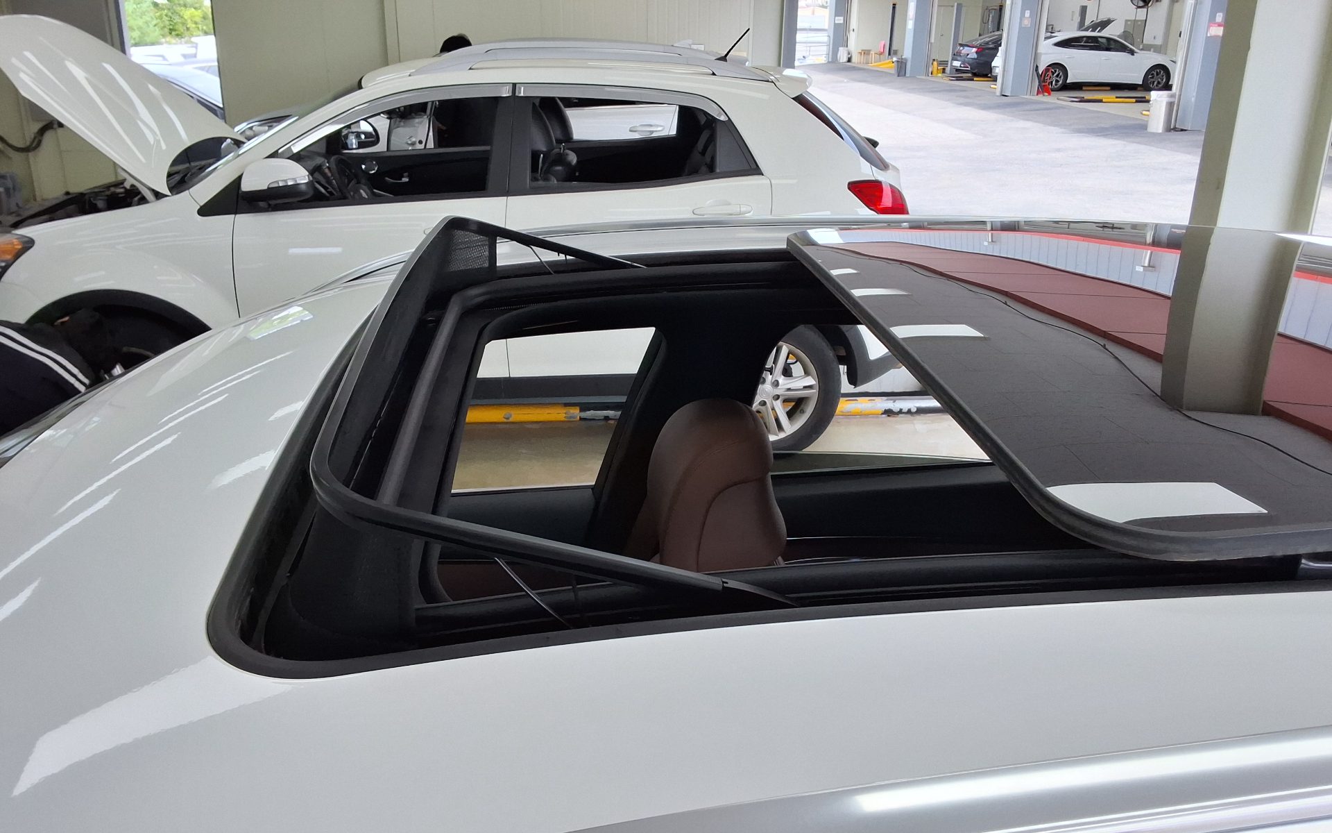 جينيسيس جينيسيس GV70 2024 2.5T BASE