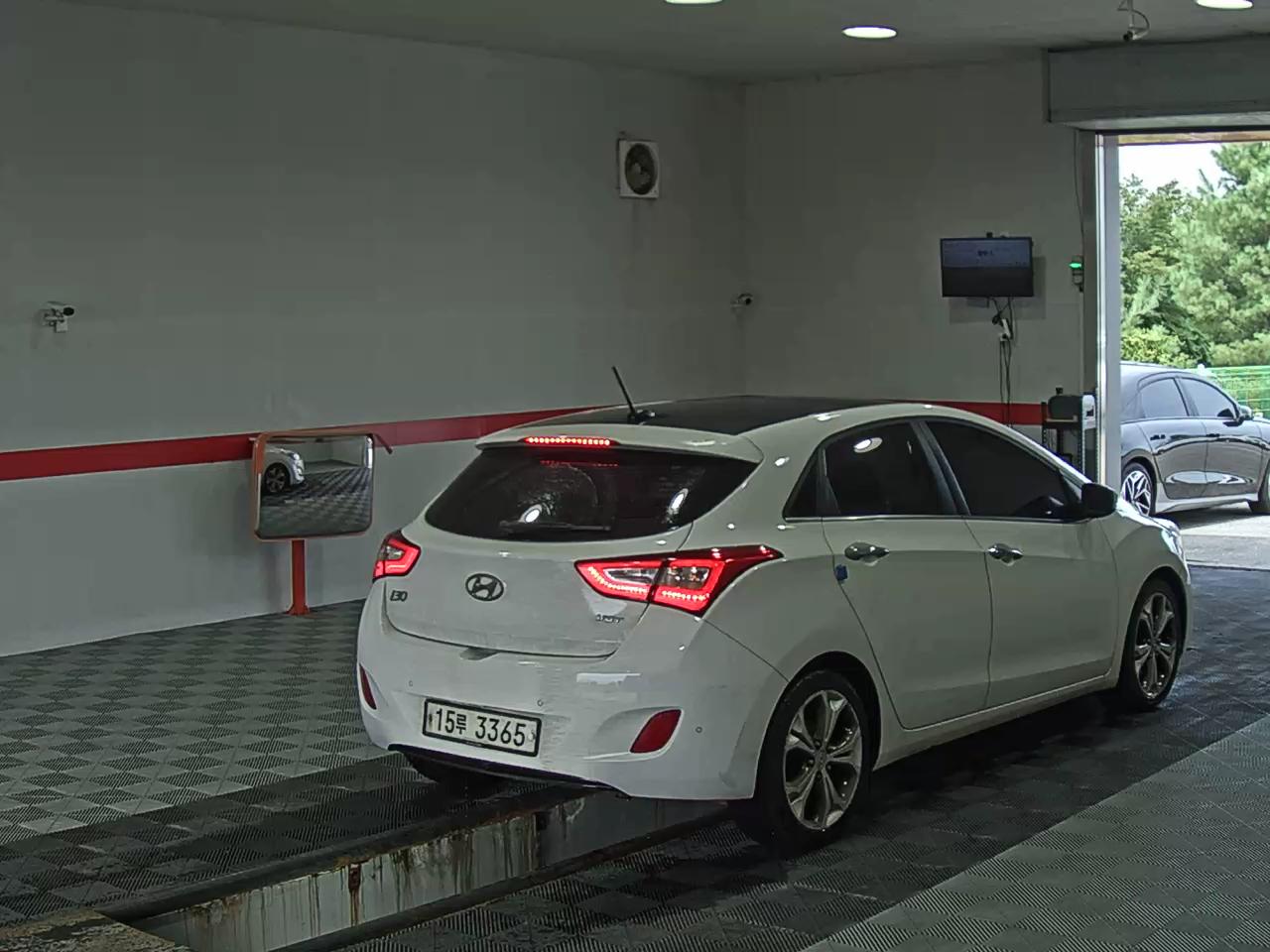 هيونداي جديد I30 1.6 VGT Extreme 2012