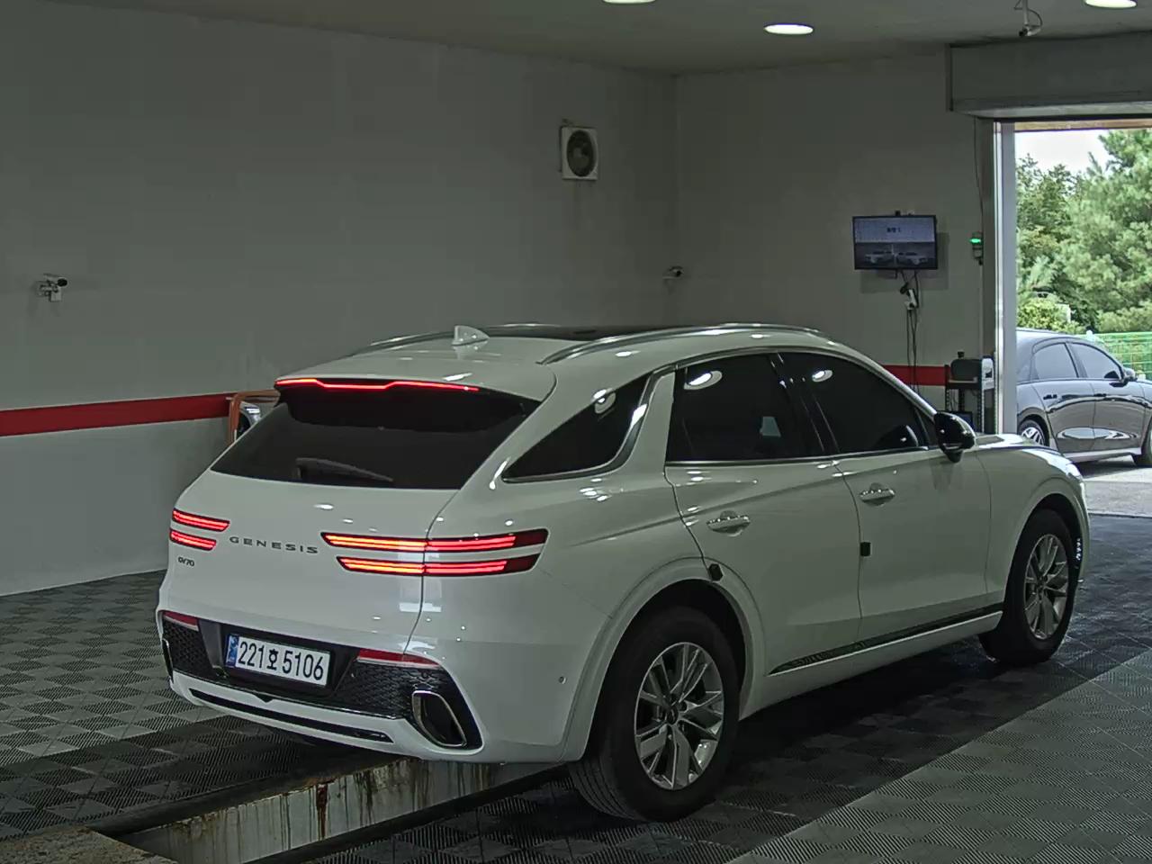 جينيسيس جينيسيس GV70 2024 2.5T BASE