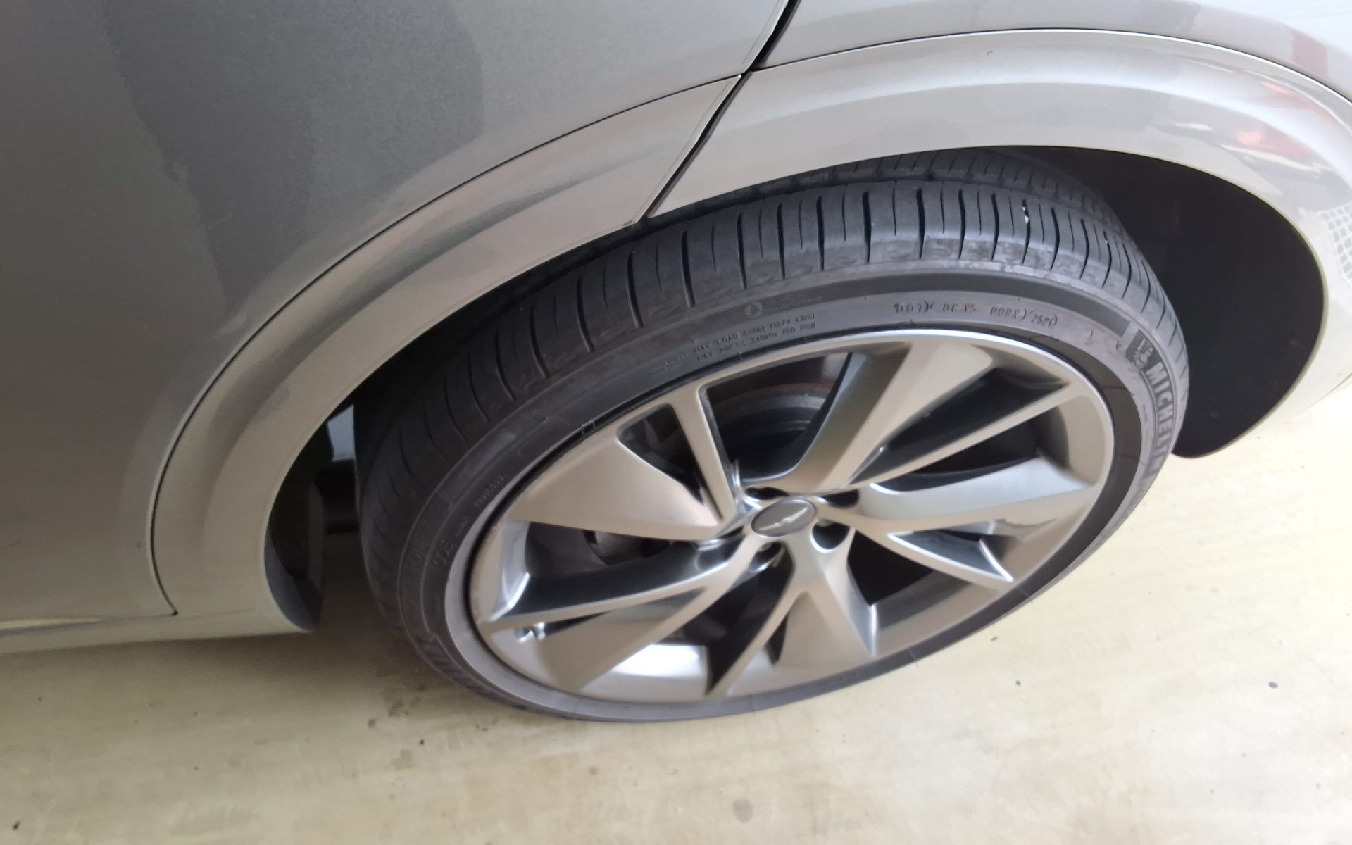 جينيسيس جينيسيس GV70 2022 2.5T دفع رباعي BASE