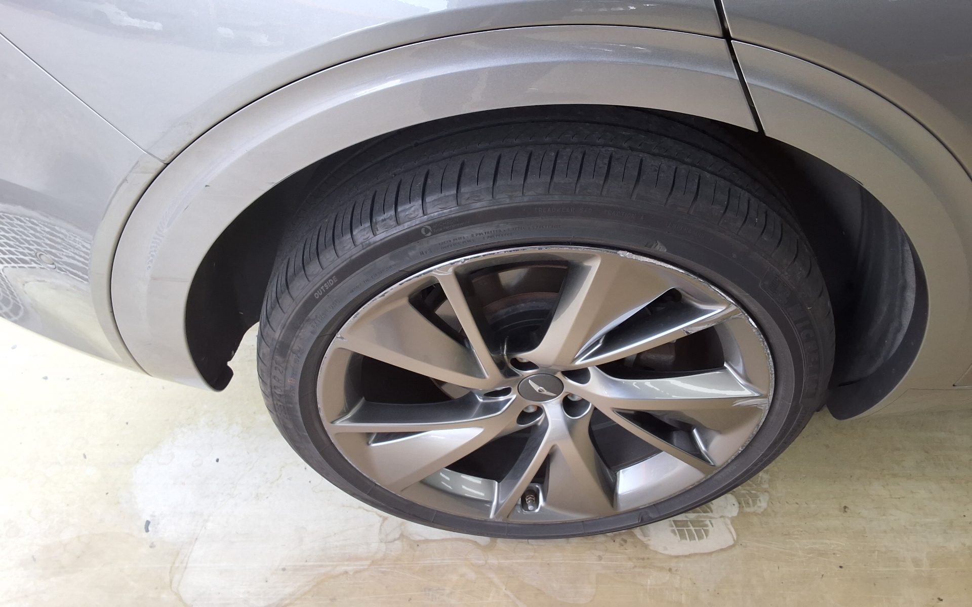 جينيسيس جينيسيس GV70 2022 2.5T دفع رباعي BASE