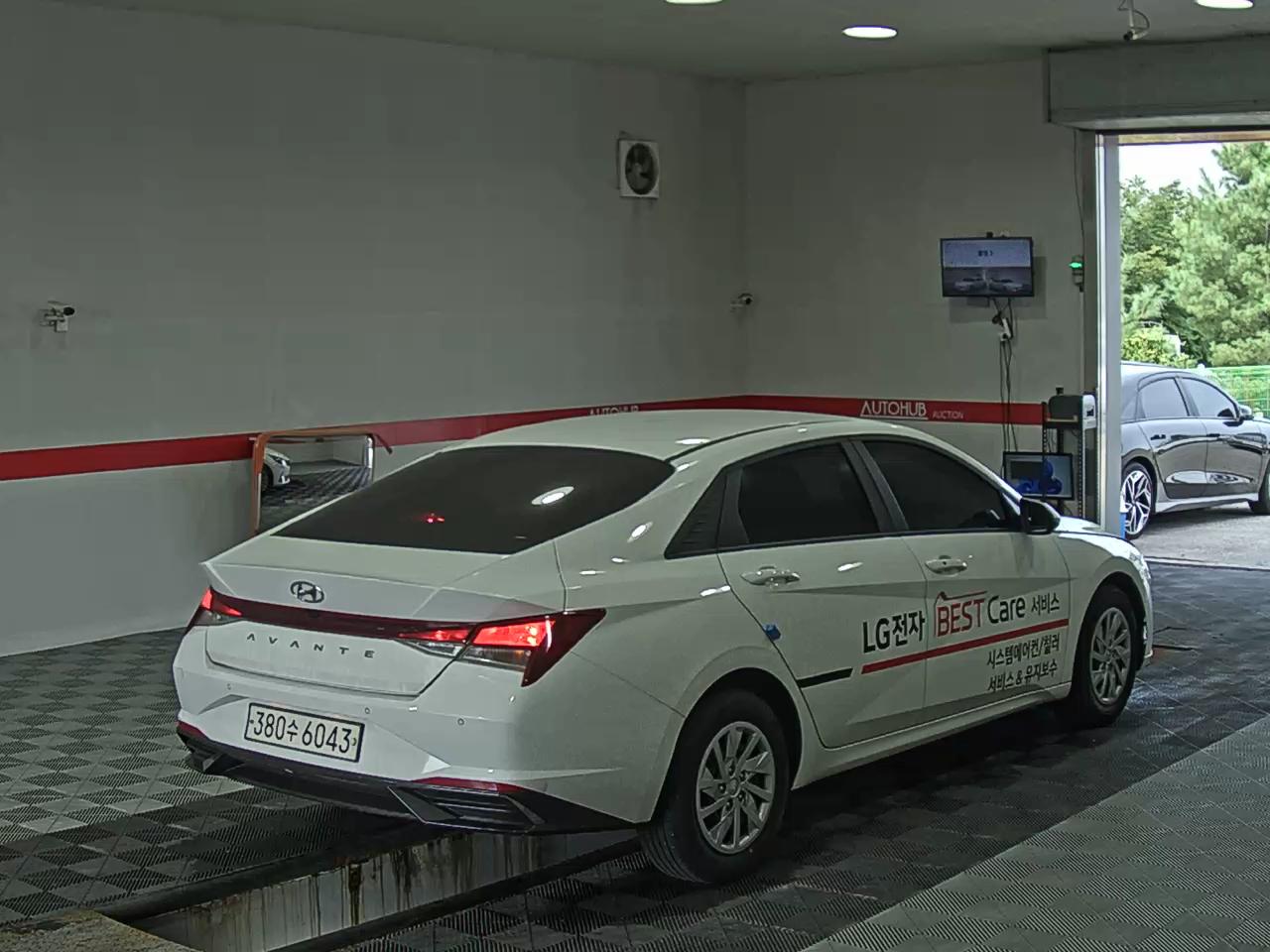 هيونداي أفانتي 2023