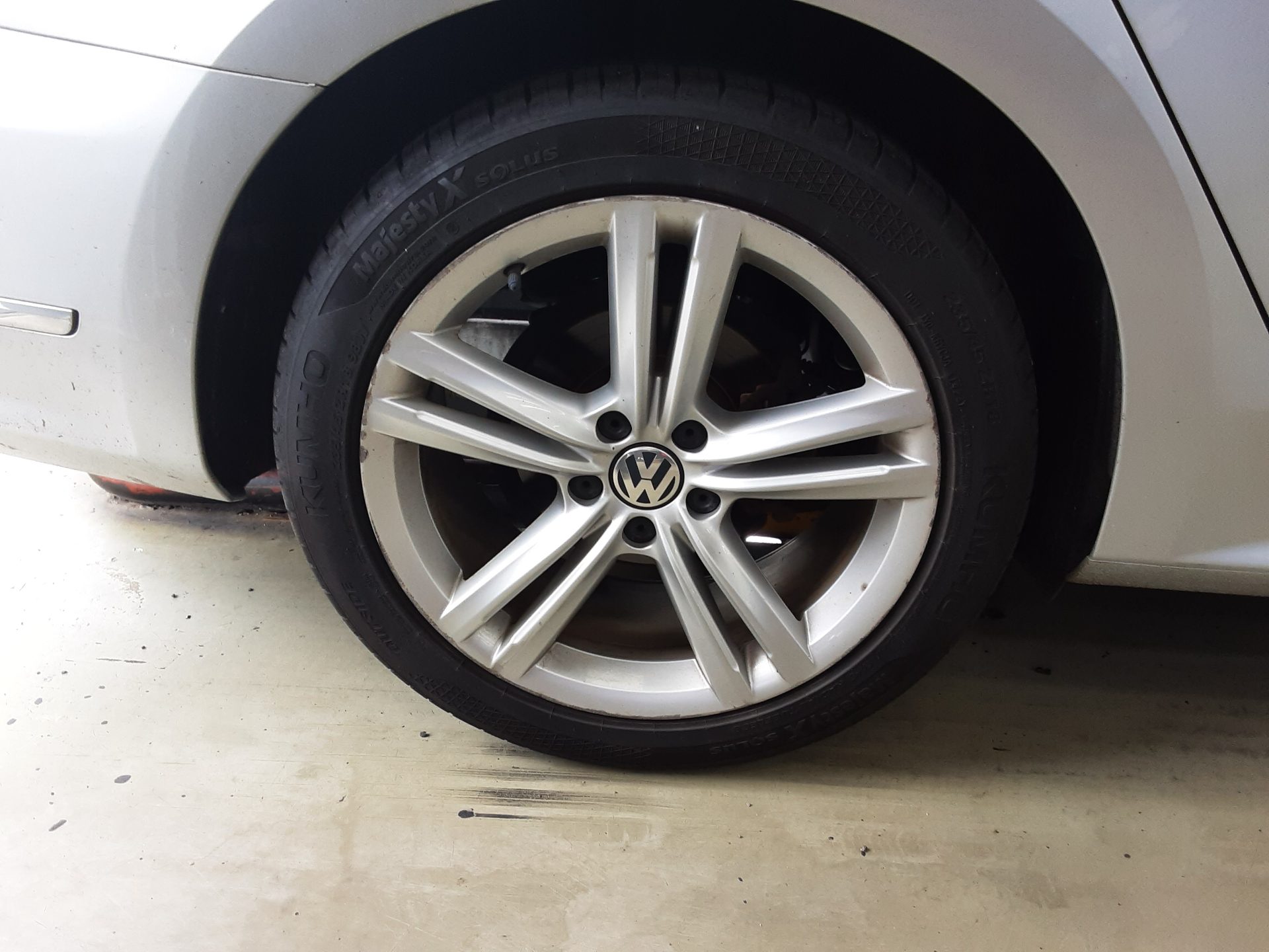 فولكس فاجن الجديد باسات (7Th Gen) 2.0 TDI 2015