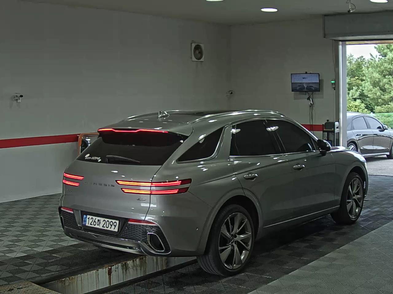 جينيسيس جينيسيس GV70 2022 2.5T دفع رباعي BASE