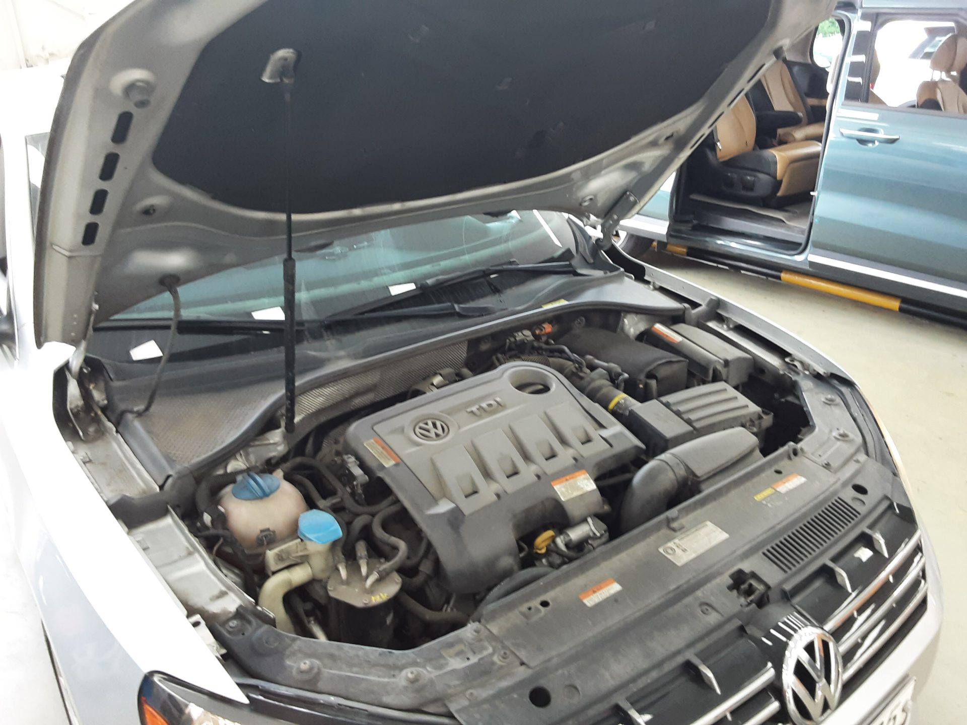 فولكس فاجن الجديد باسات (7Th Gen) 2.0 TDI 2015