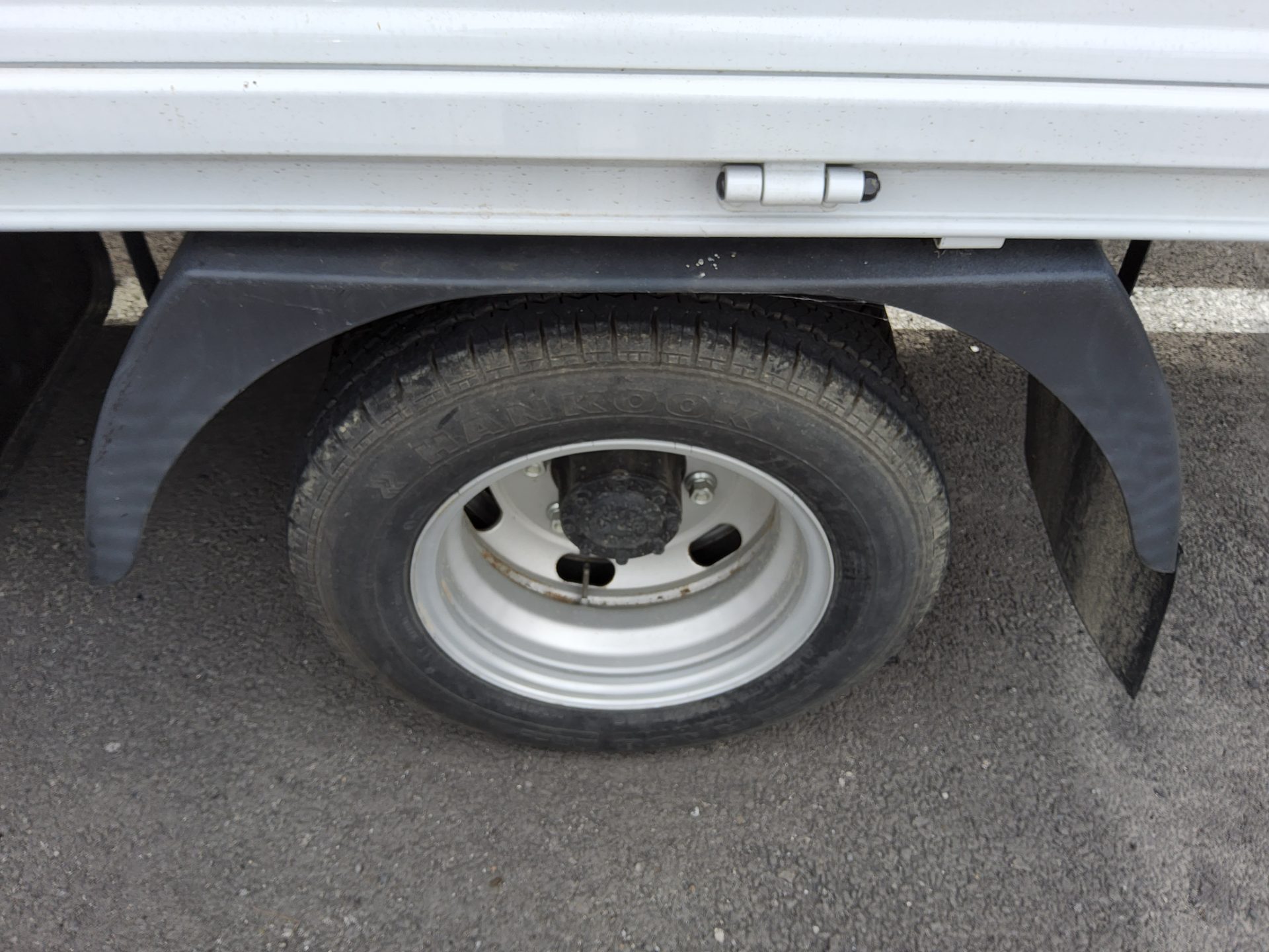 هيونداي الجديد كليا Mighty 2.5 طن Narrow Cab طويل Wheelbase منخفض Deck 2021 طويل المدى
