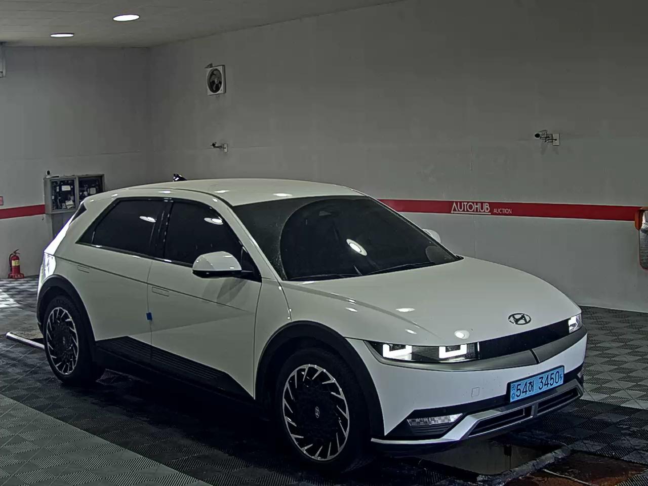 هيونداي أيونيك 2023 EV طويل المدى إكسكلوسيف