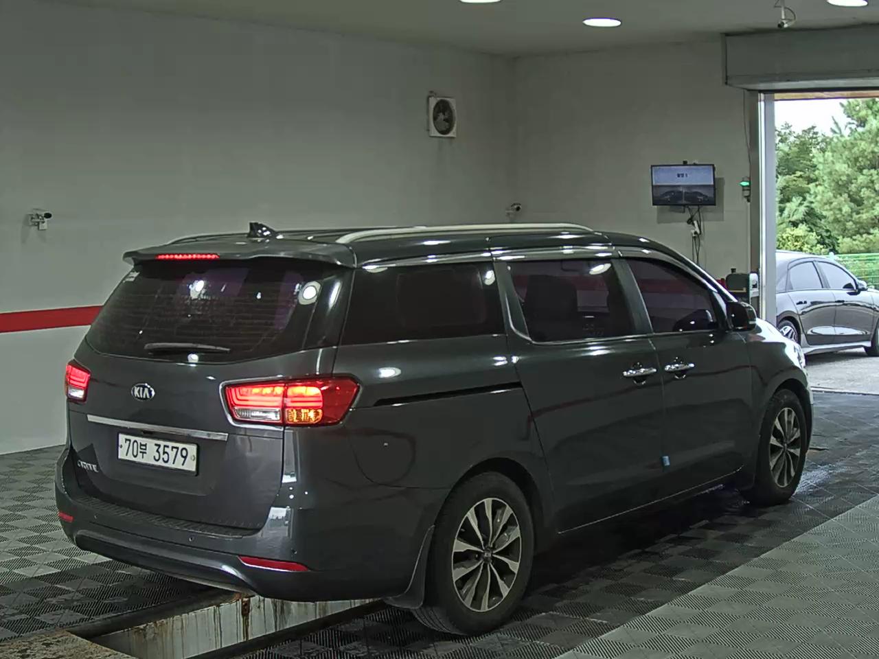 كيا كرنفال 2015 PRESTIGE