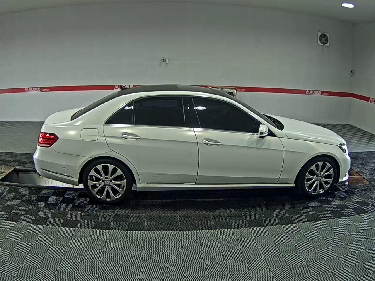 مرسيدس بنز E Class (4Th Gen) E220 Cdi Avantgarde 2014 E220