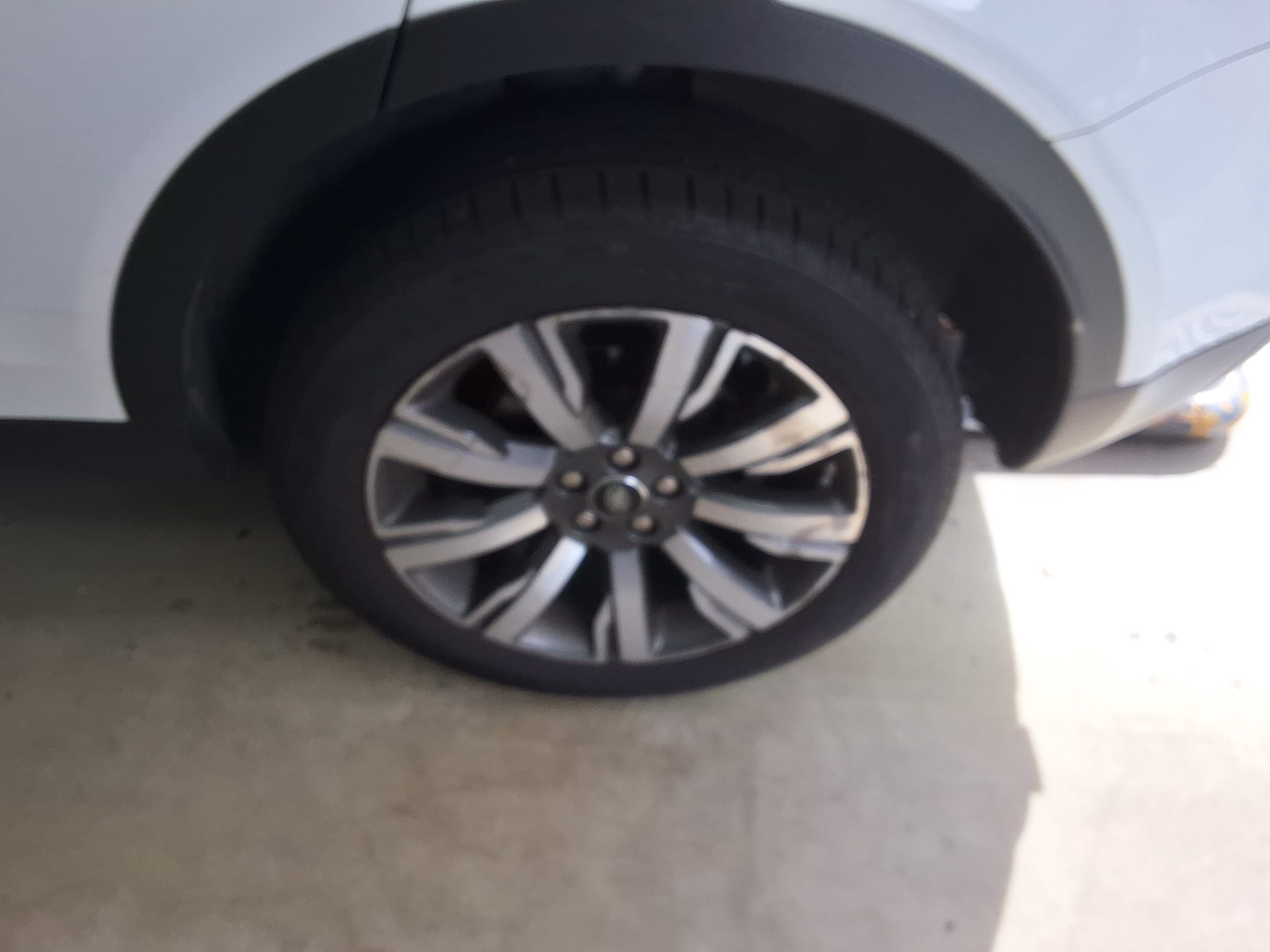لاند روفر Rover Discovery Sport 2.0 Td4 Hse لكجري 2018 SPORT فاخر