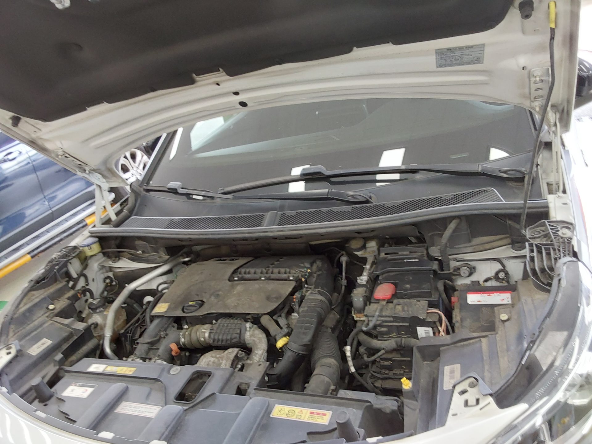 بيجو 3008 (2Nd Gen) 1.6 Bluehdi GT Line 2018 GT LINE