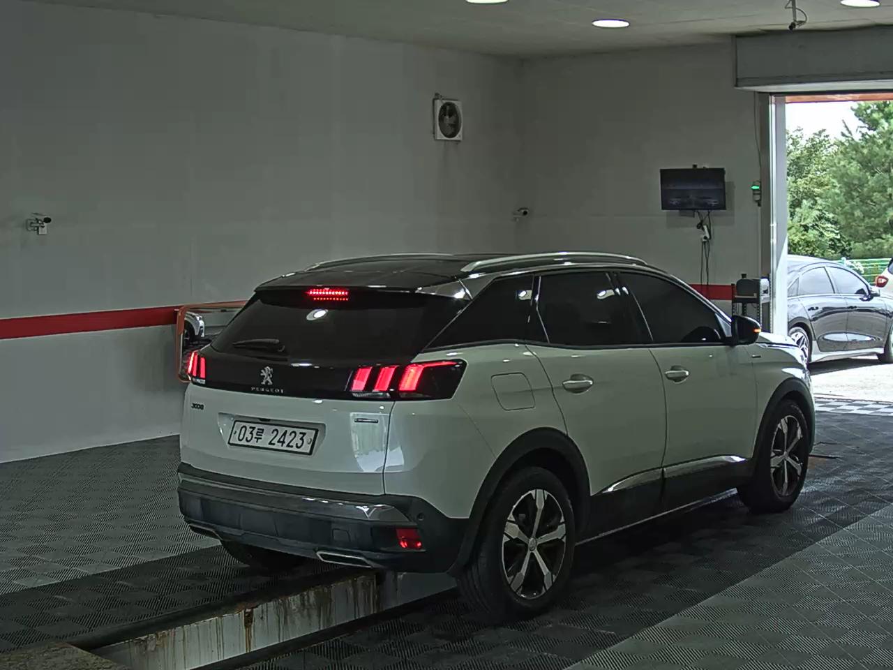 بيجو 3008 (2Nd Gen) 1.6 Bluehdi GT Line 2018 GT LINE