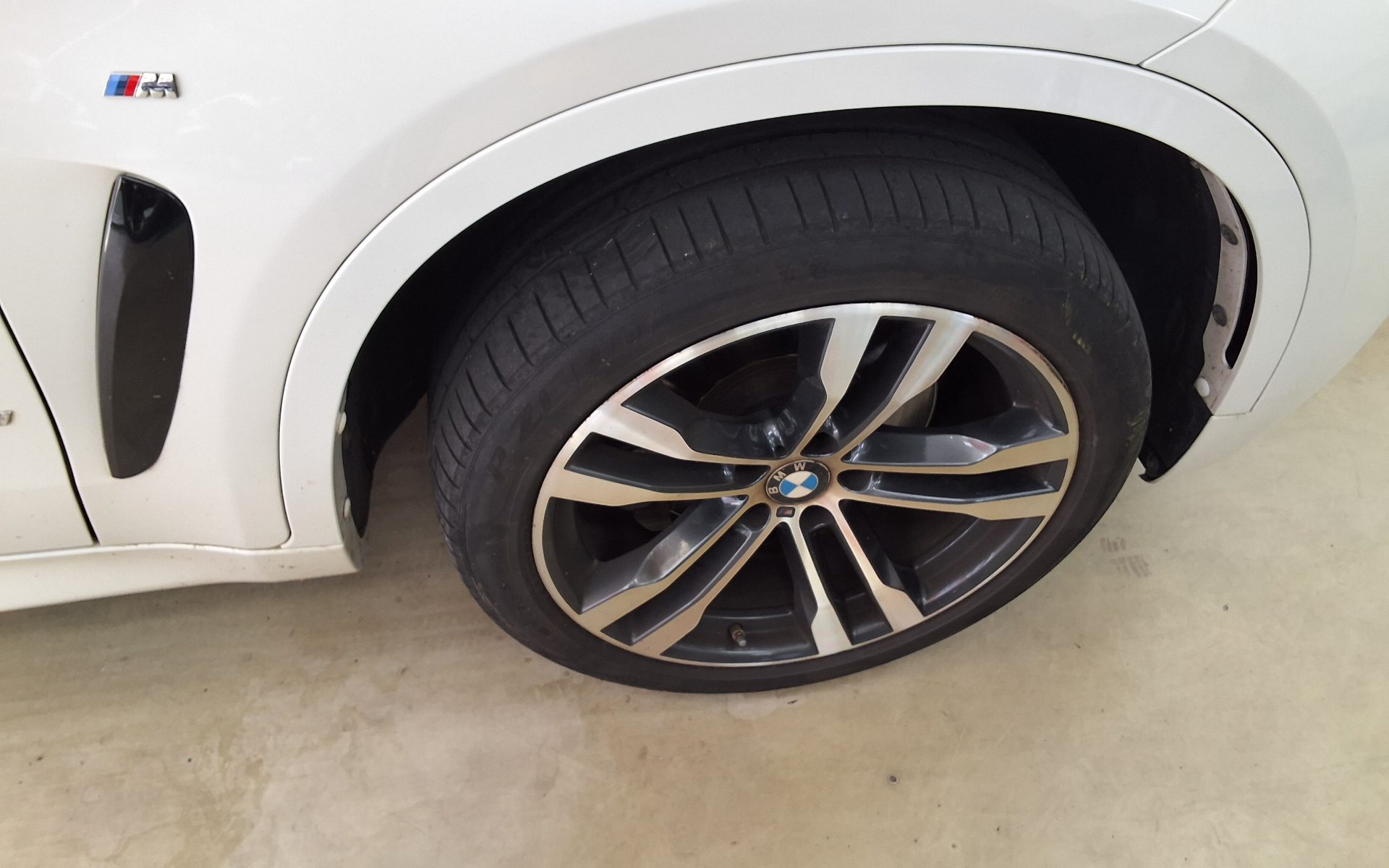 بي إم دبليو X6 (2Nd Gen) 40D إكس درايف M Sport 2019 SPORT