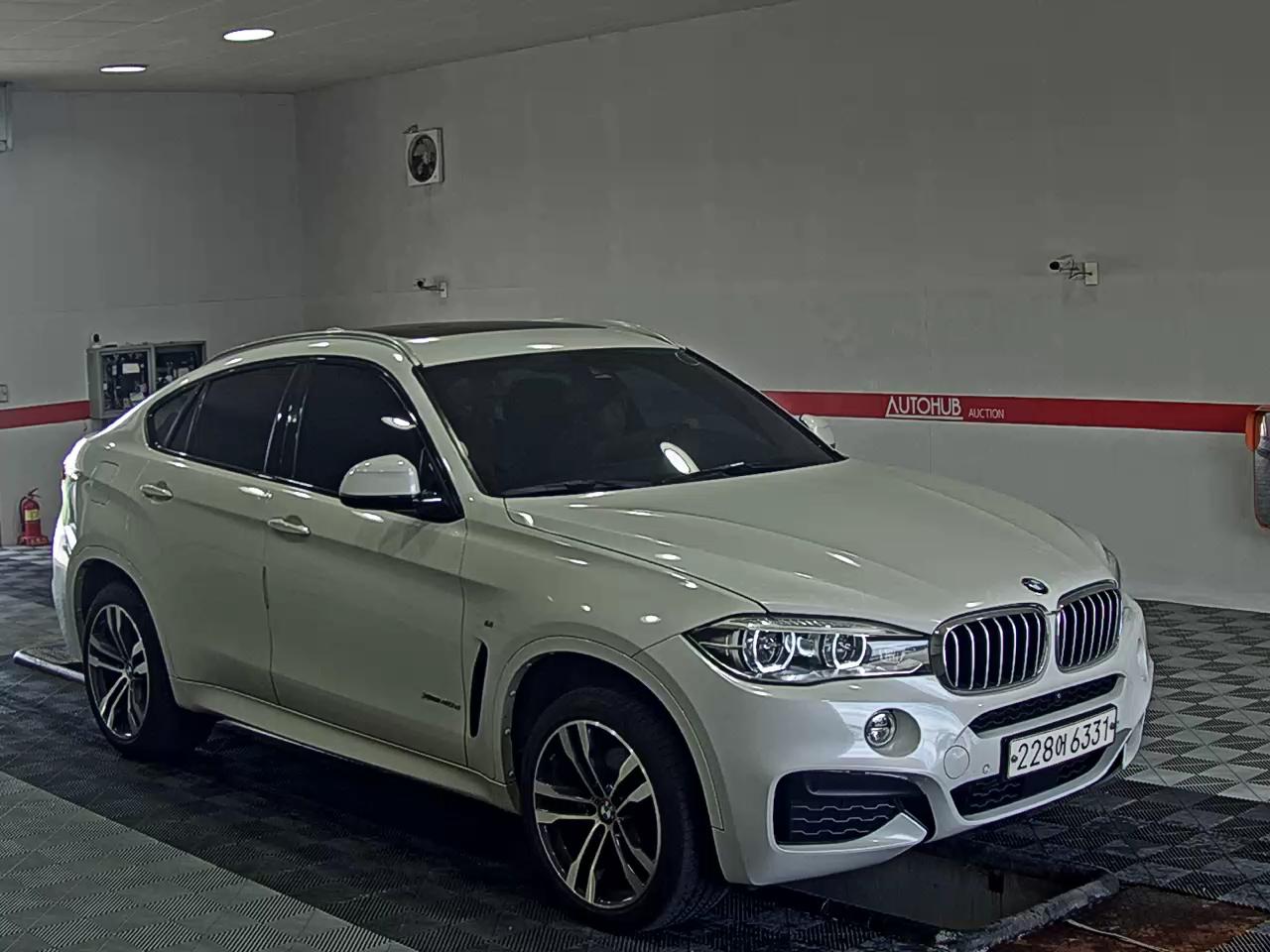بي إم دبليو X6 (2Nd Gen) 40D إكس درايف M Sport 2019 SPORT
