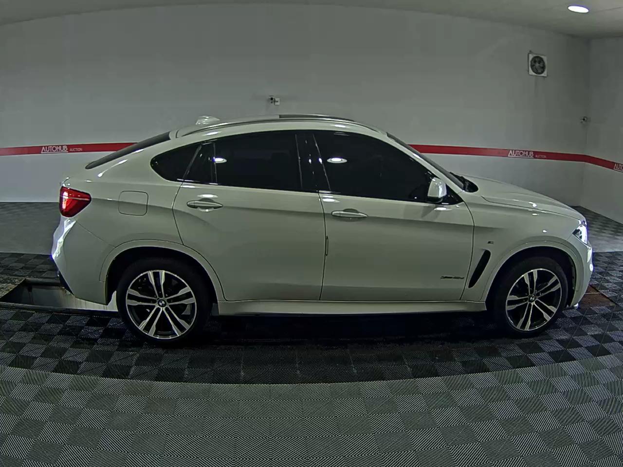 بي إم دبليو X6 (2Nd Gen) 40D إكس درايف M Sport 2019 SPORT