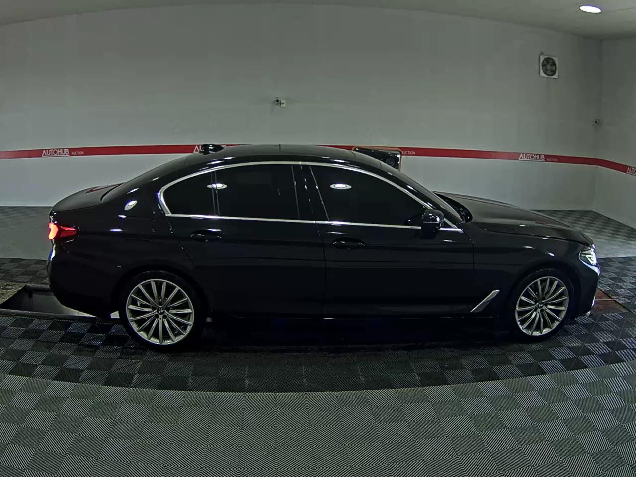 بي إم دبليو 5 Series (7Th Gen) 530I لكجري 2023 فاخر