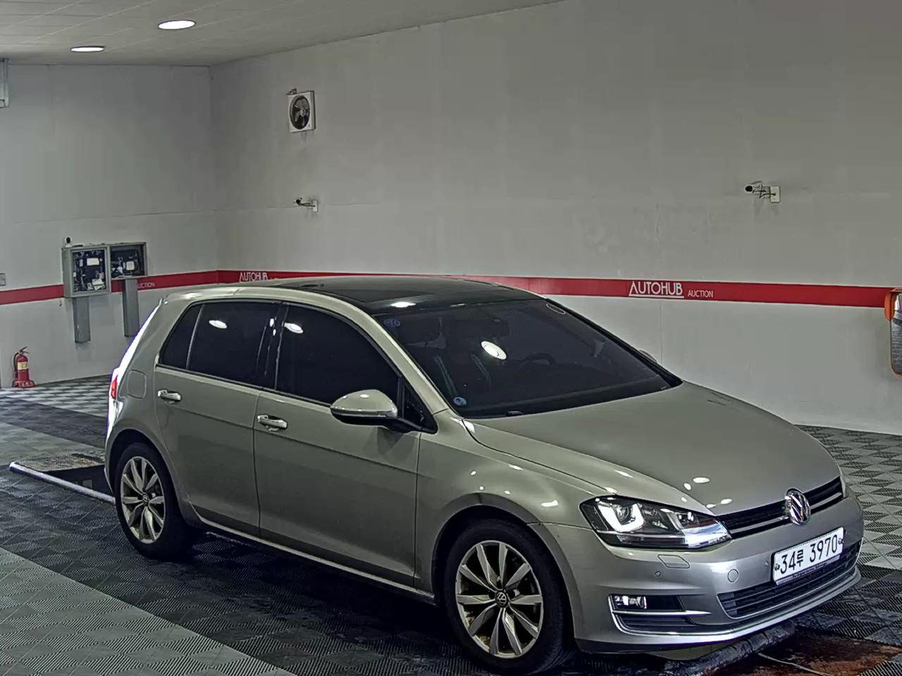 فولكس فاجن جولف (7Th Gen) 2.0 TDI 2013