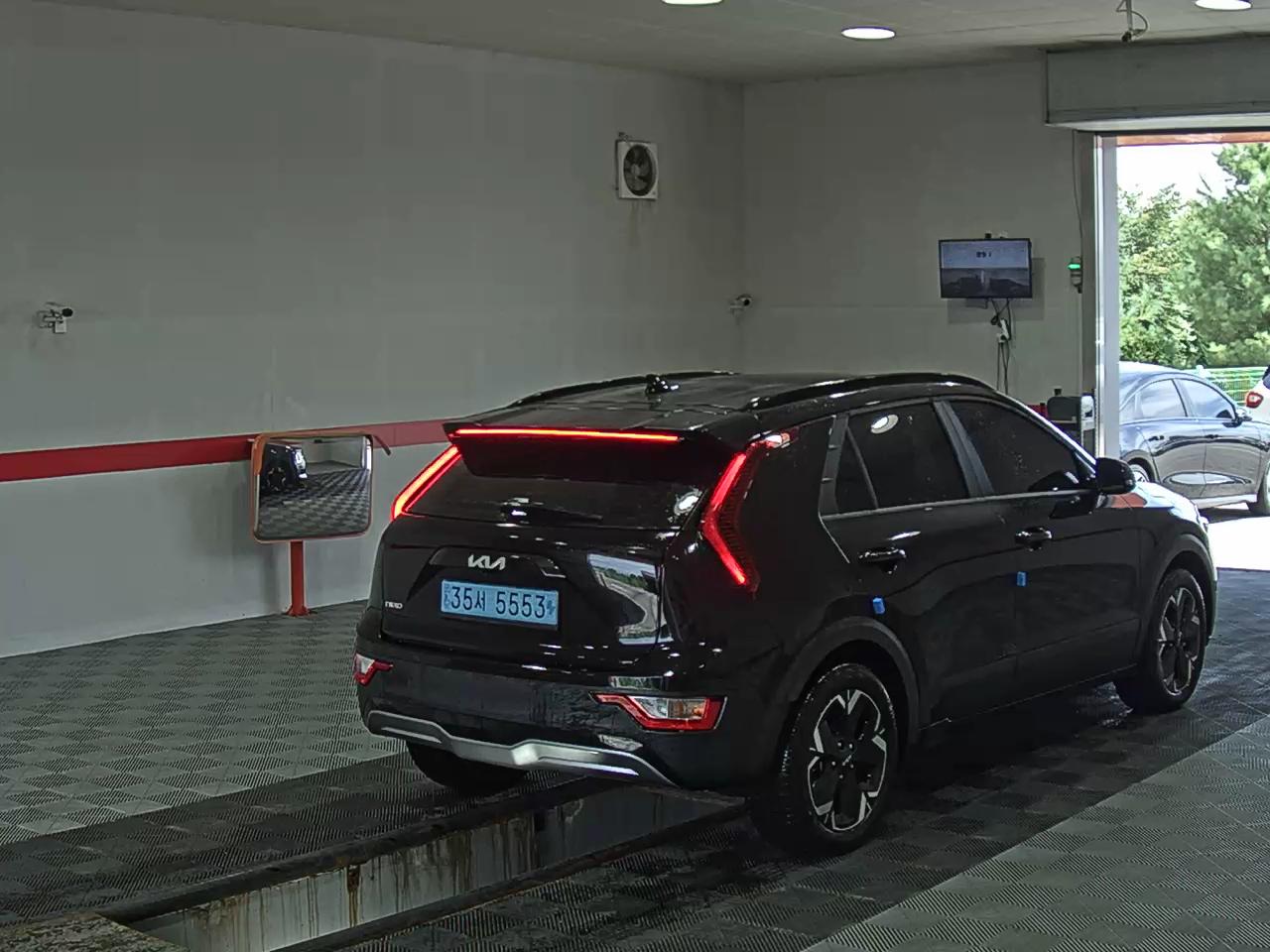 كيا نيرو 2024 EV