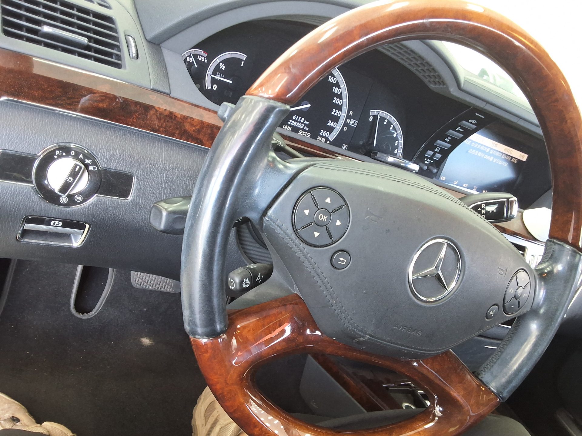 مرسيدس بنز S Class (5Th Gen) S350L Blueefficiency 2011 S350L