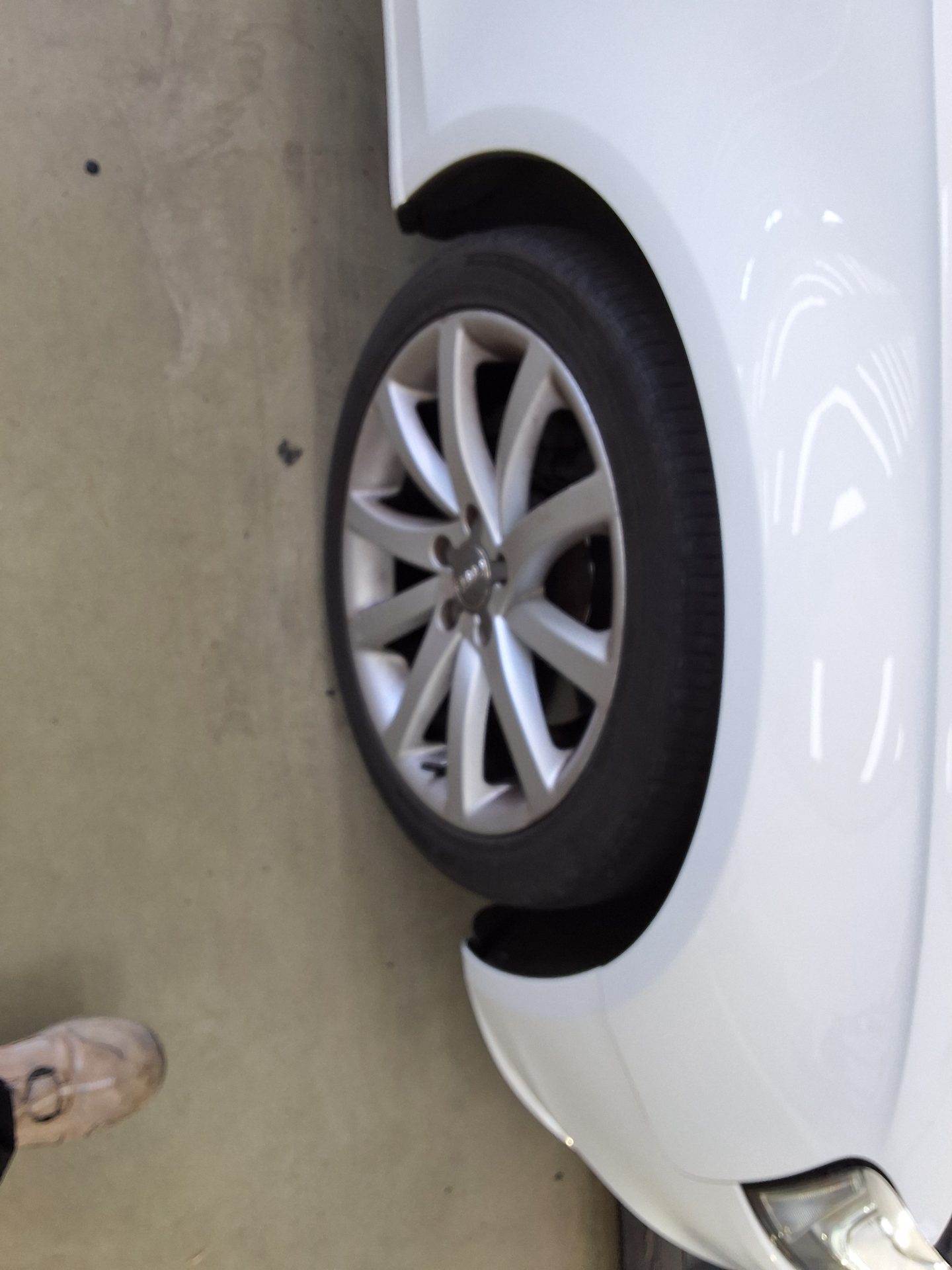 أودي إيه 4 (4Th Gen) 30 TDI Dynamic 2015