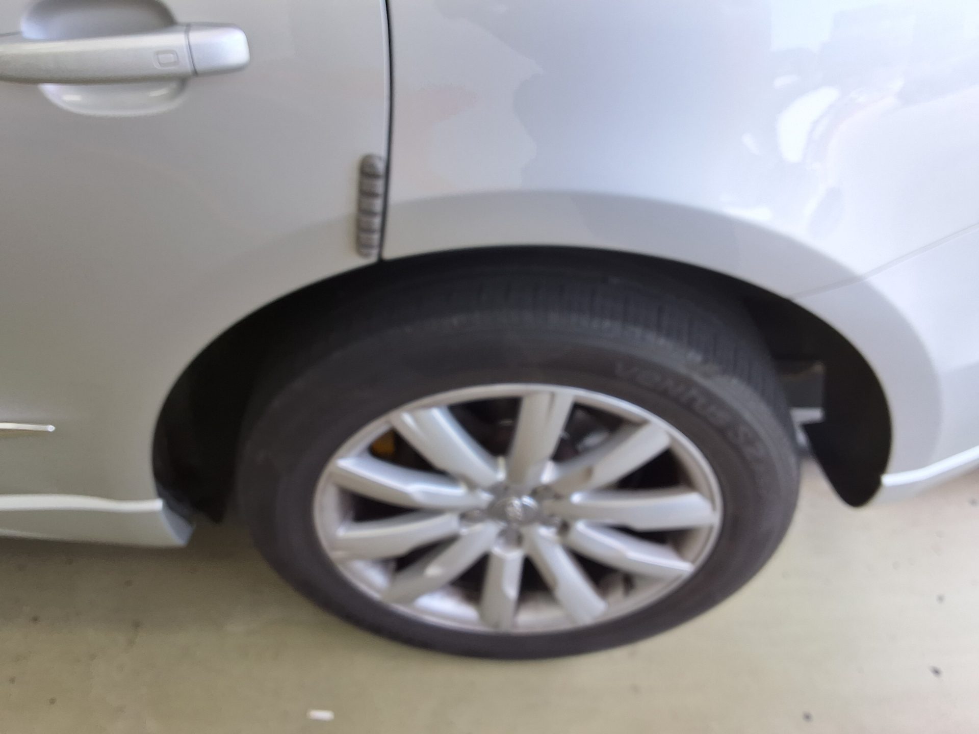 أودي كيو 5 2.0 TDI كواترو Dynamic 2012