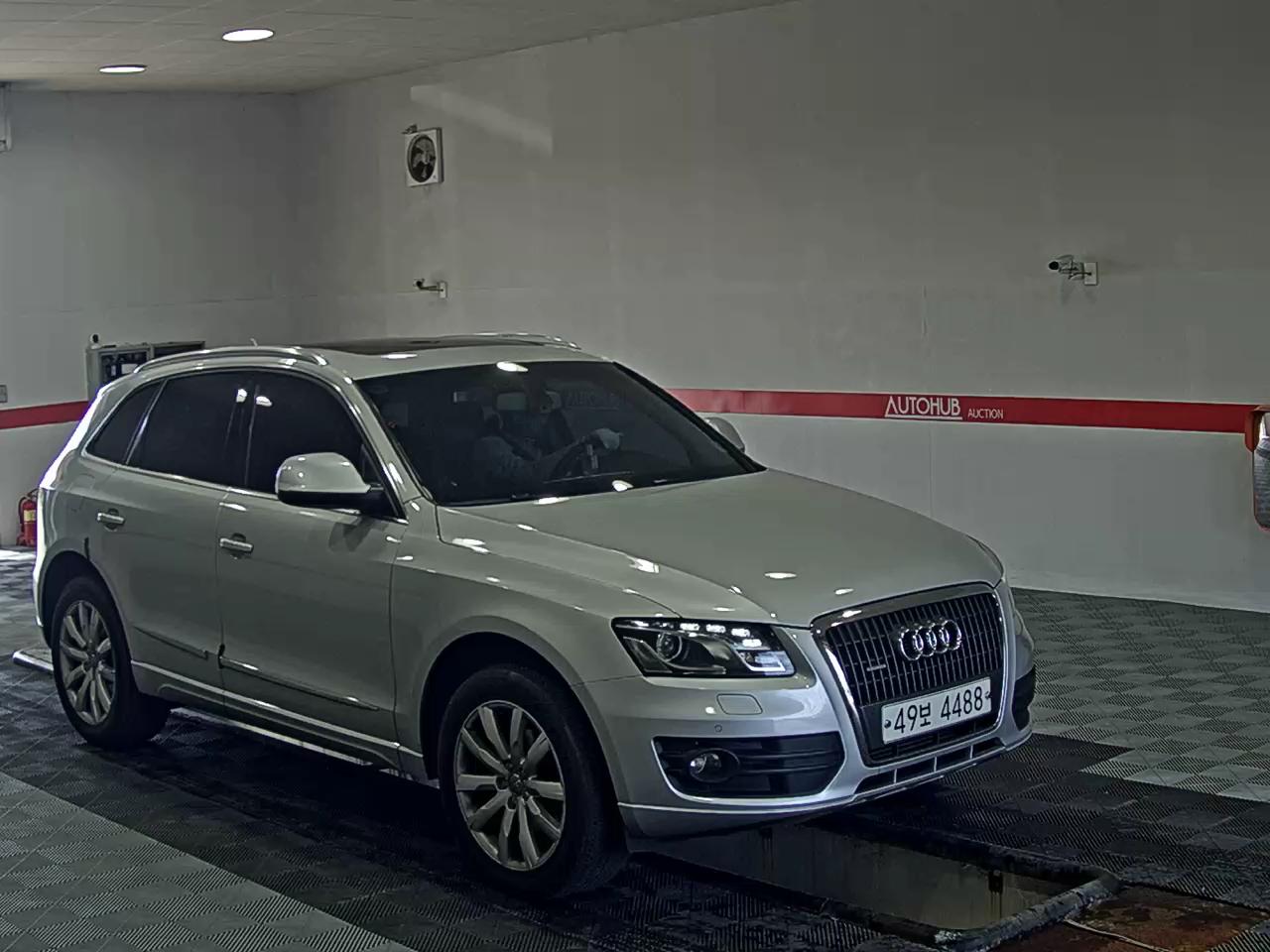 أودي كيو 5 2.0 TDI كواترو Dynamic 2012