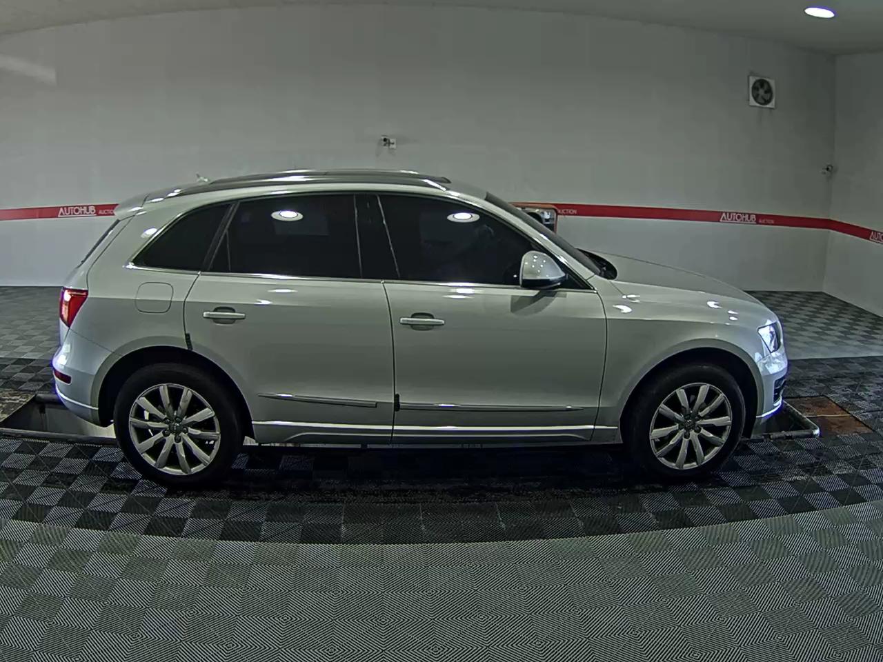 أودي كيو 5 2.0 TDI كواترو Dynamic 2012