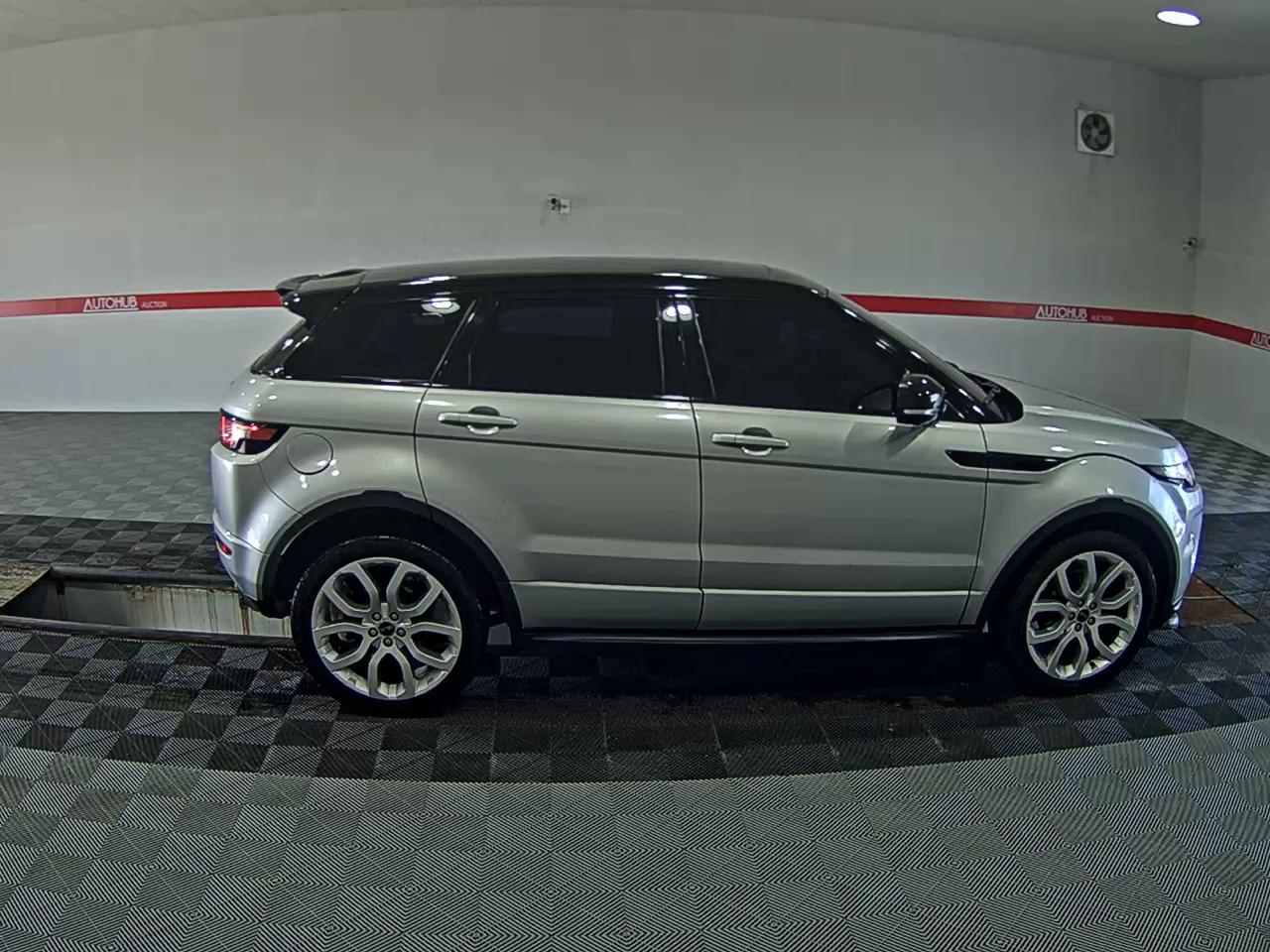 لاند روفر Rover رينج روفر Evoque 2.2 Sd4 Dynamic 2012