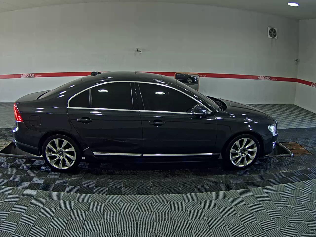 فولفو S80 (2Nd Gen) D4 بريميوم 2015 بريميوم