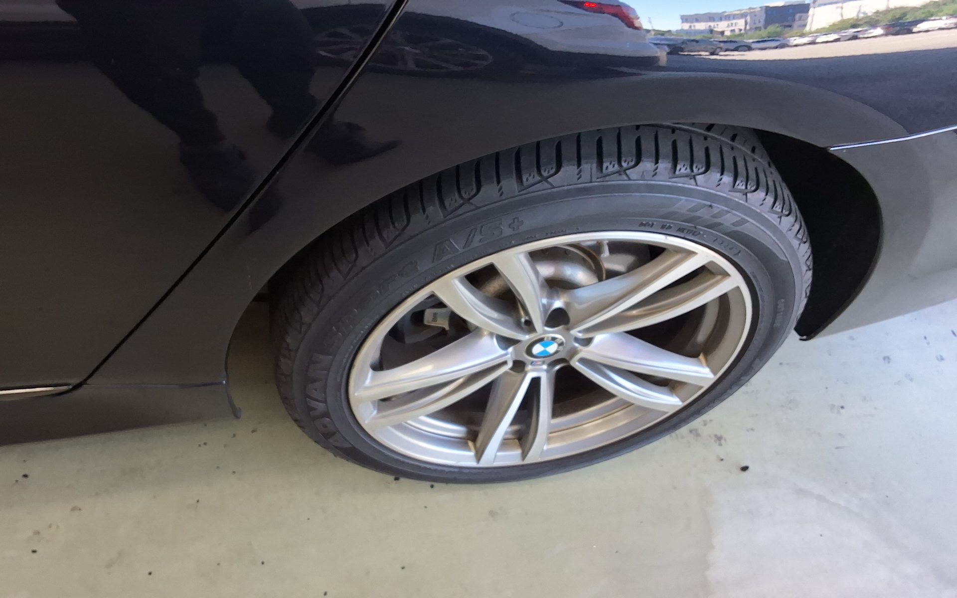 بي إم دبليو 7 Series (6Th Gen) 740D إكس درايف M Sport 2016 SPORT