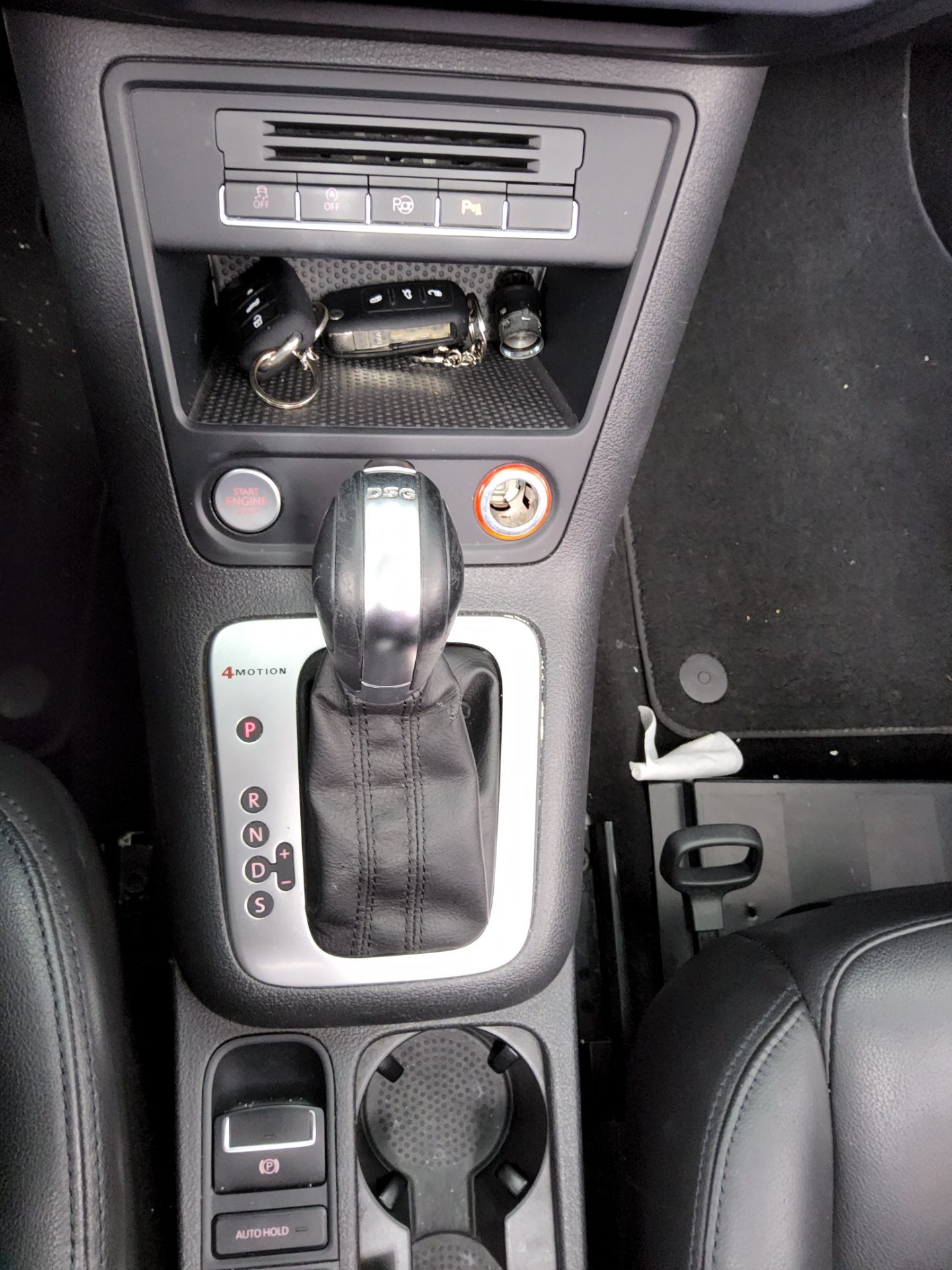 فولكس فاجن تيجوان 2.0 TDI Bluemotion بريميوم 2015 بريميوم