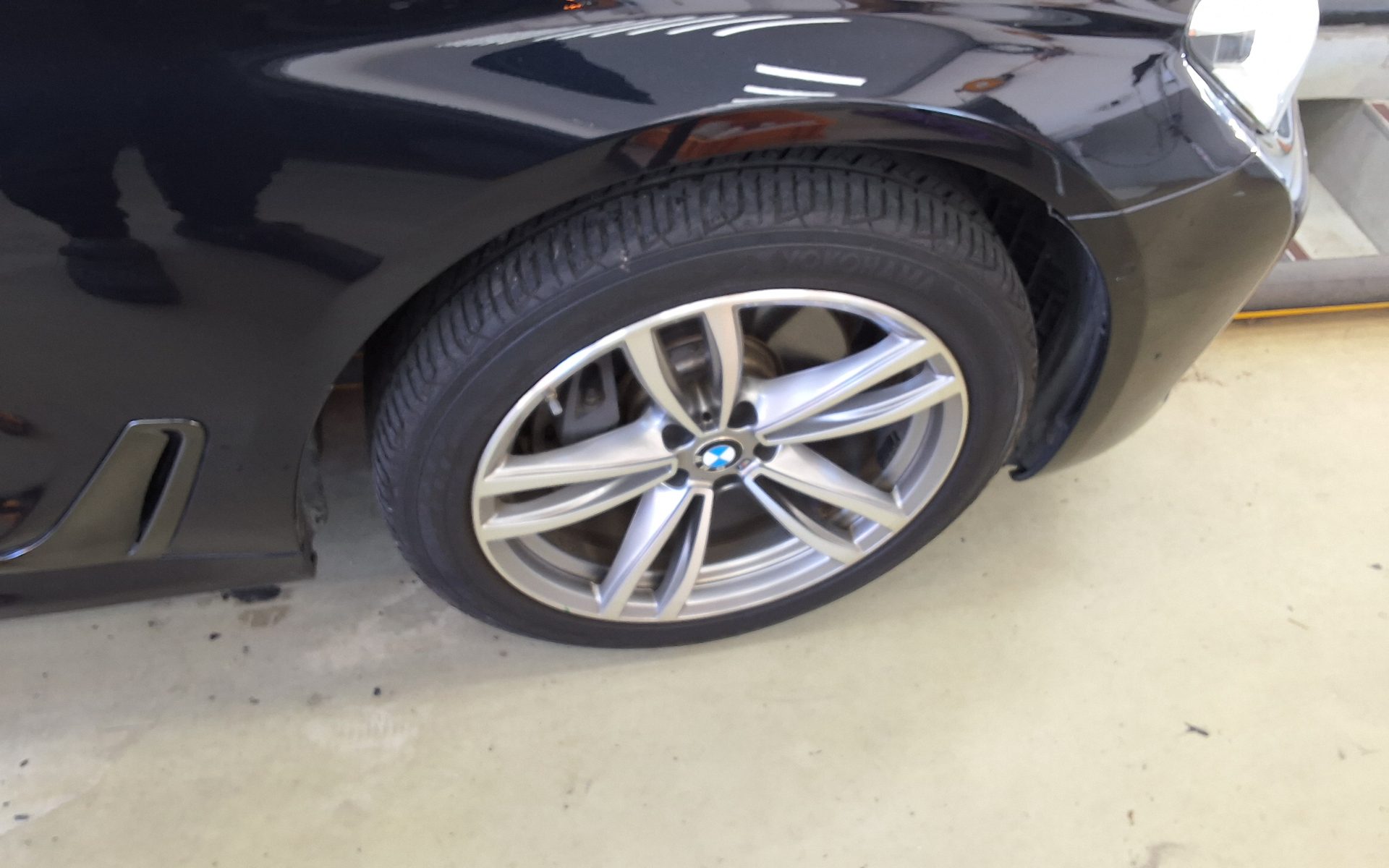 بي إم دبليو 7 Series (6Th Gen) 740D إكس درايف M Sport 2016 SPORT