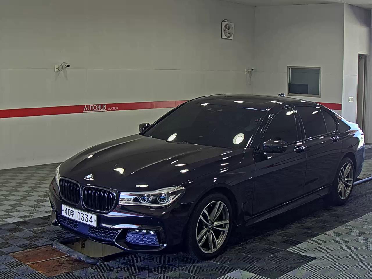 BMW 7-Series