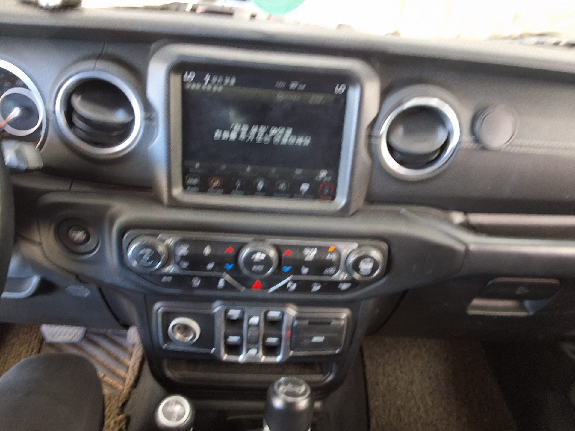 جيب رانجلر (Jl) 2.0 Sahara 4Dr 2018