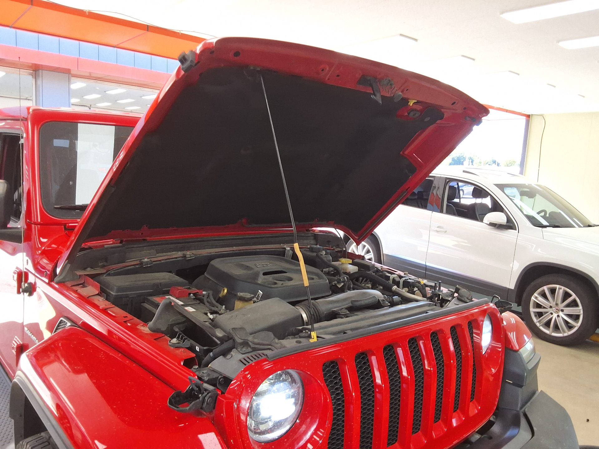 جيب رانجلر (Jl) 2.0 Sahara 4Dr 2018