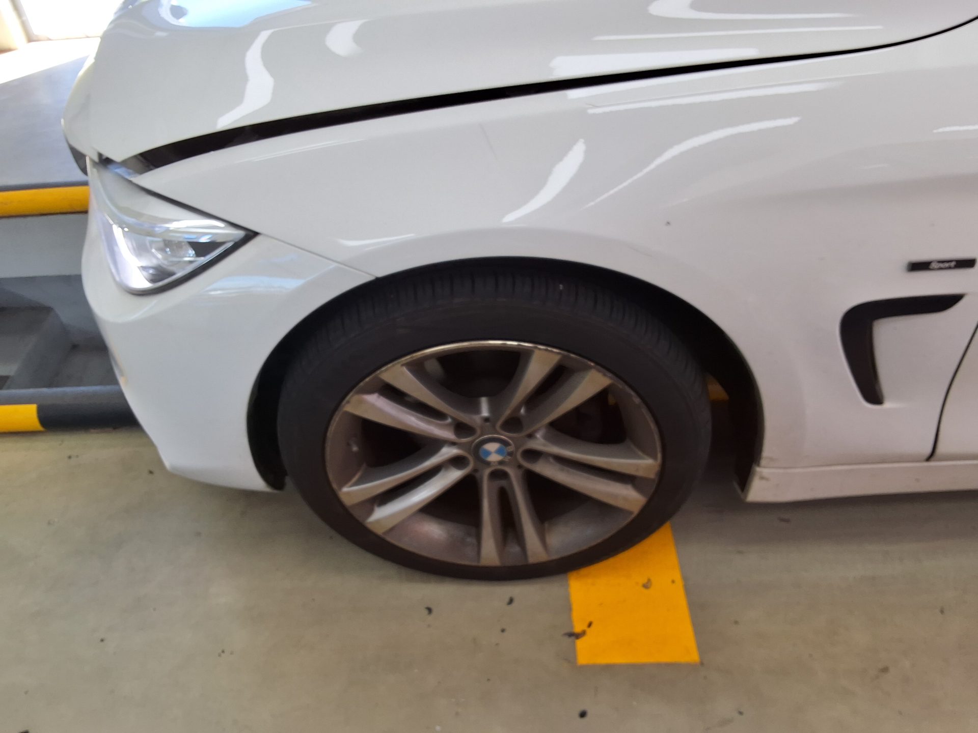 بي إم دبليو 4 Series (1St Gen) Gran كوبيه 420D إكس درايف Sports 2015 420d