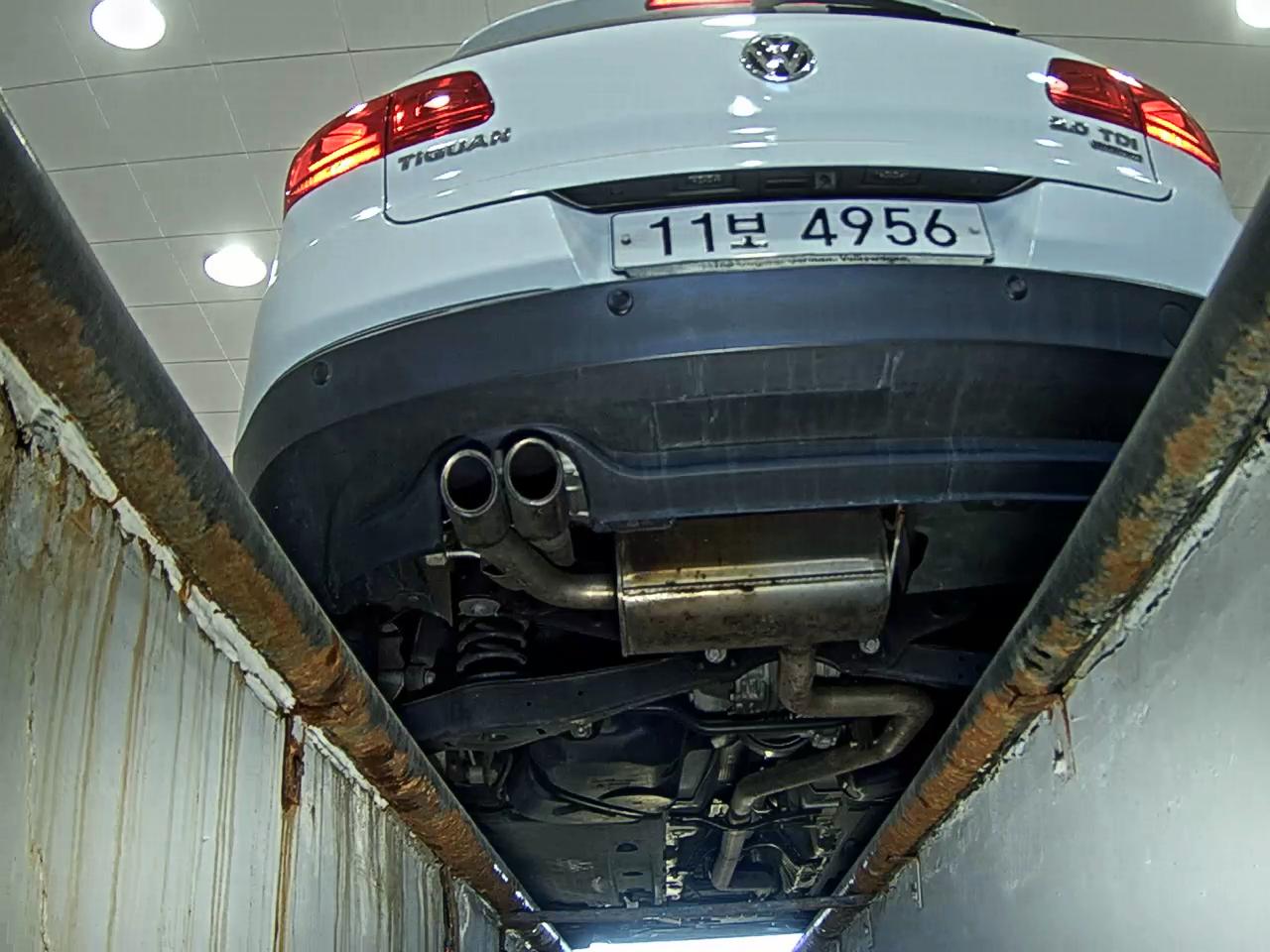 فولكس فاجن تيجوان 2.0 TDI Bluemotion بريميوم 2015 بريميوم