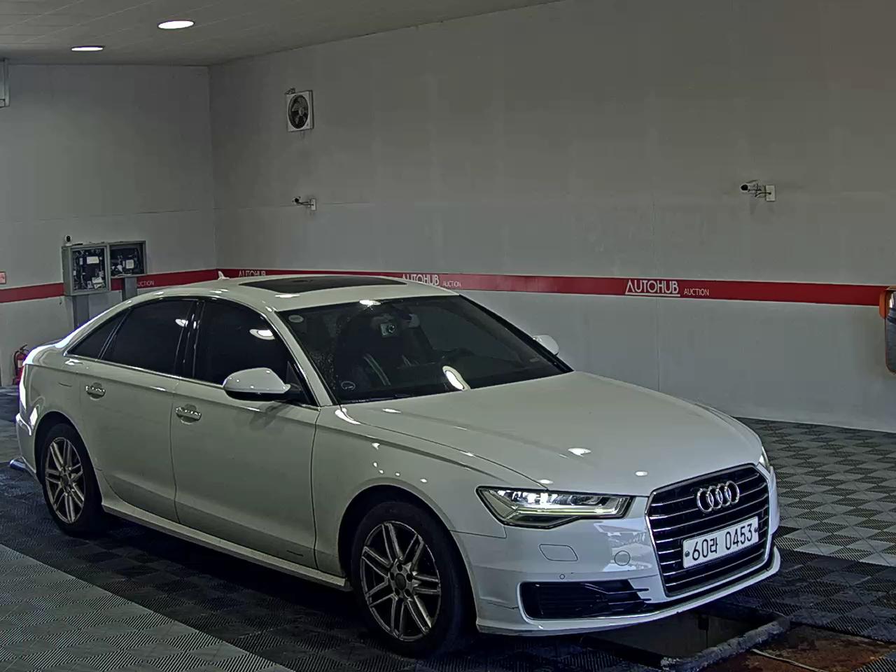 أودي إيه 6 (4Th Gen) 35 TDI Comfort 2016