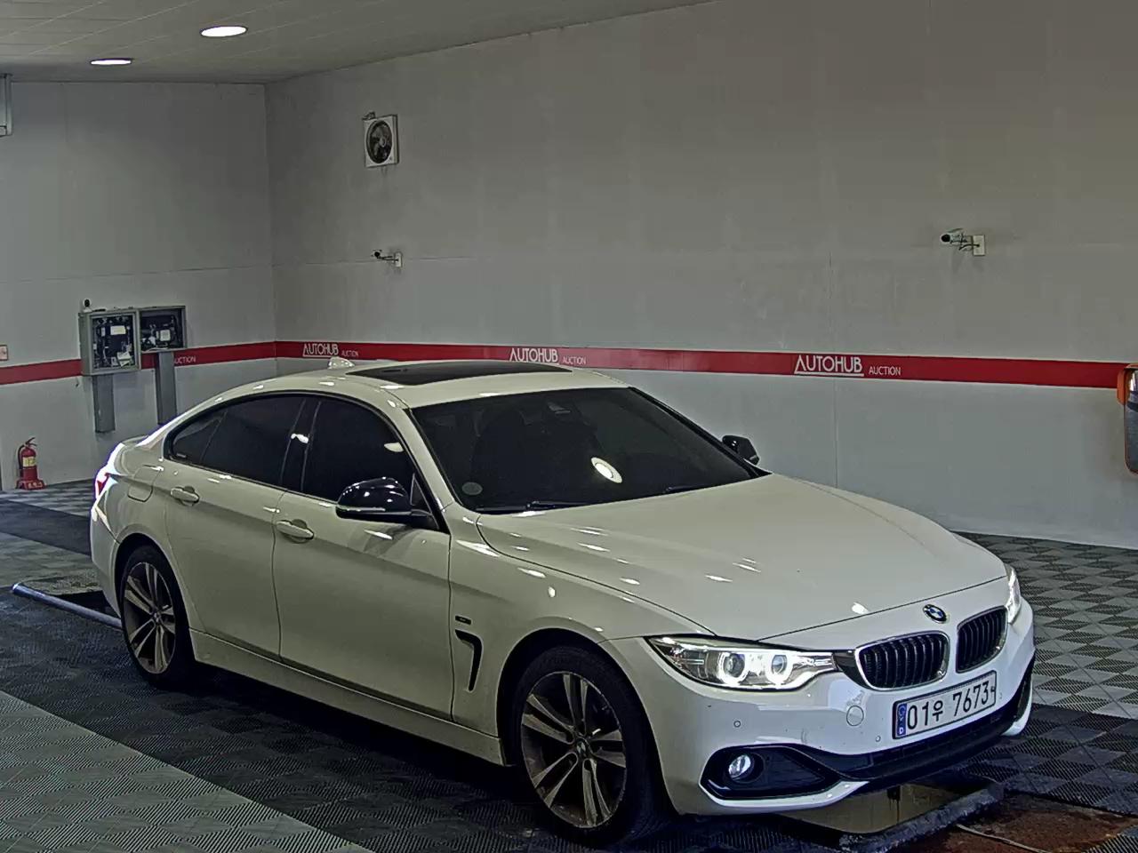 بي إم دبليو 4 Series (1St Gen) Gran كوبيه 420D إكس درايف Sports 2015 420d