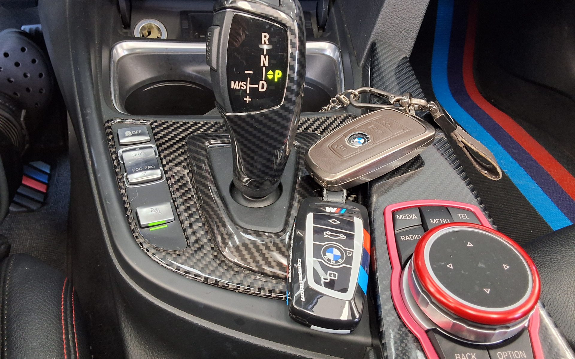 بي إم دبليو 3 Series (6Th Gen) 320D 2012 320d