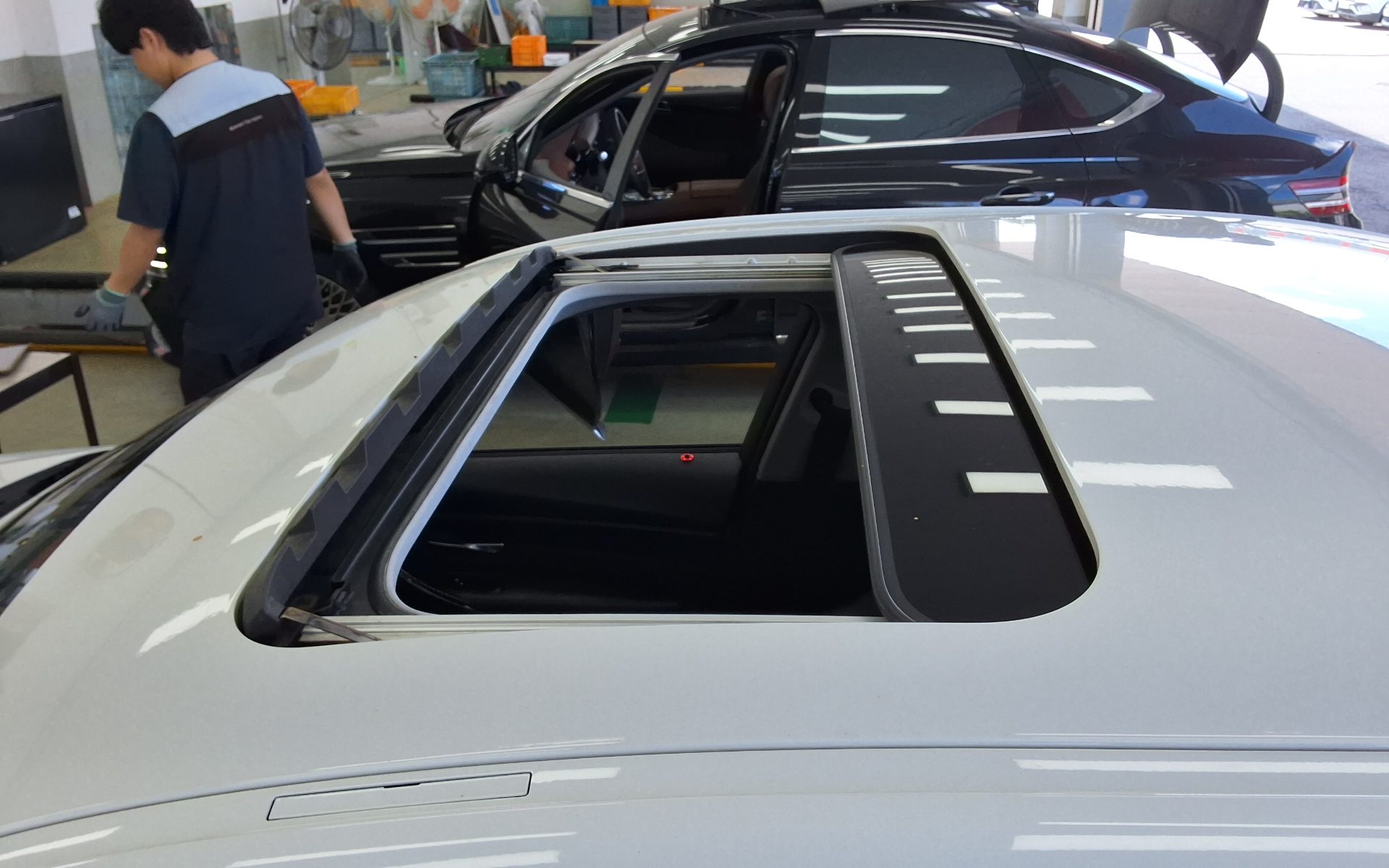بي إم دبليو 3 Series (6Th Gen) 320D 2012 320d
