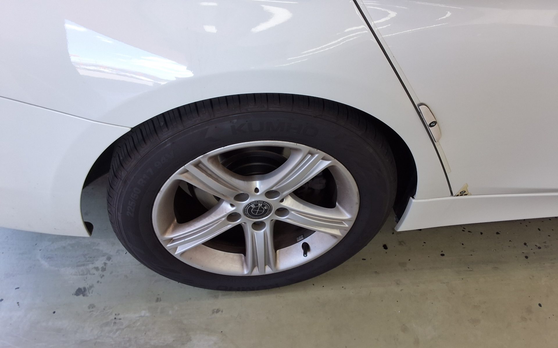 بي إم دبليو 3 Series (6Th Gen) 320D 2012 320d