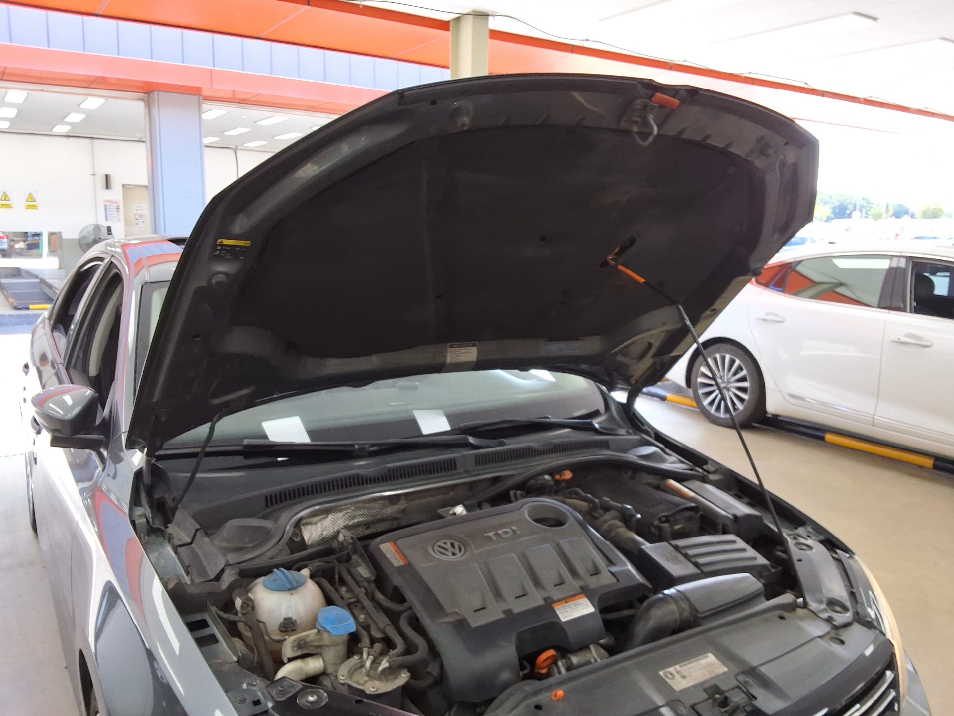 فولكس فاجن جيتا (6Th Gen) 2.0 TDI 2013