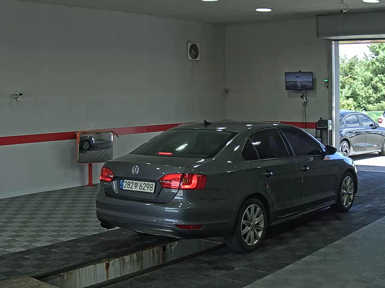 فولكس فاجن جيتا (6Th Gen) 2.0 TDI 2013